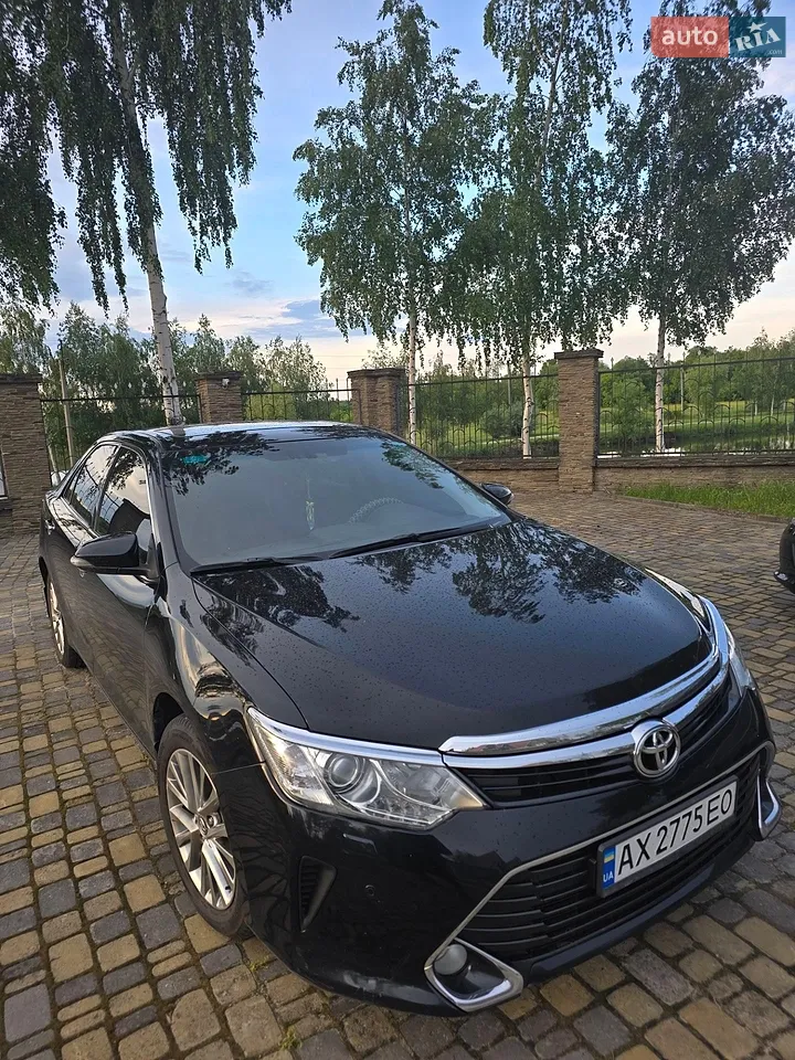 2016 Toyota Camry - мініатюра 19