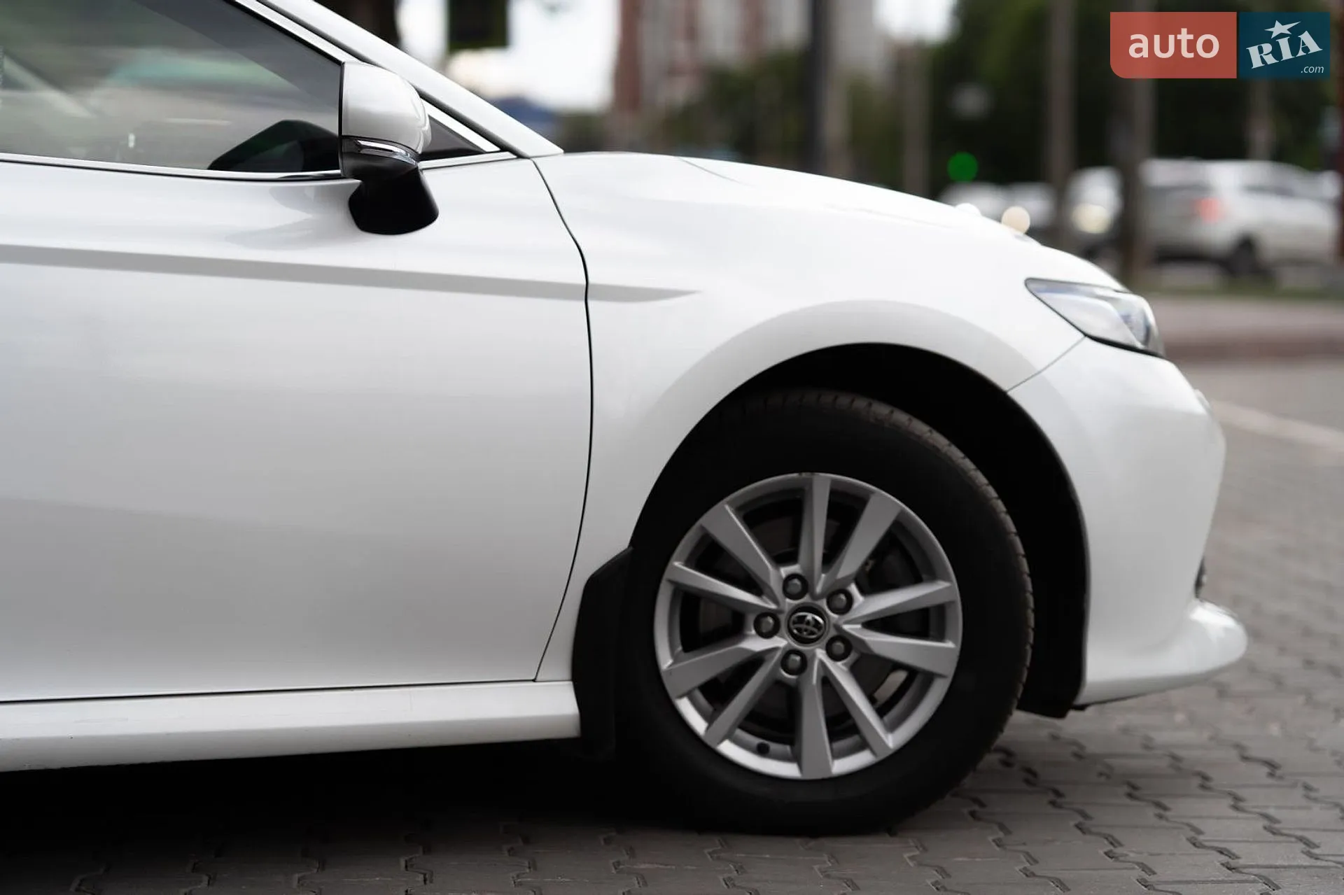 2018 Toyota Camry - мініатюра 9