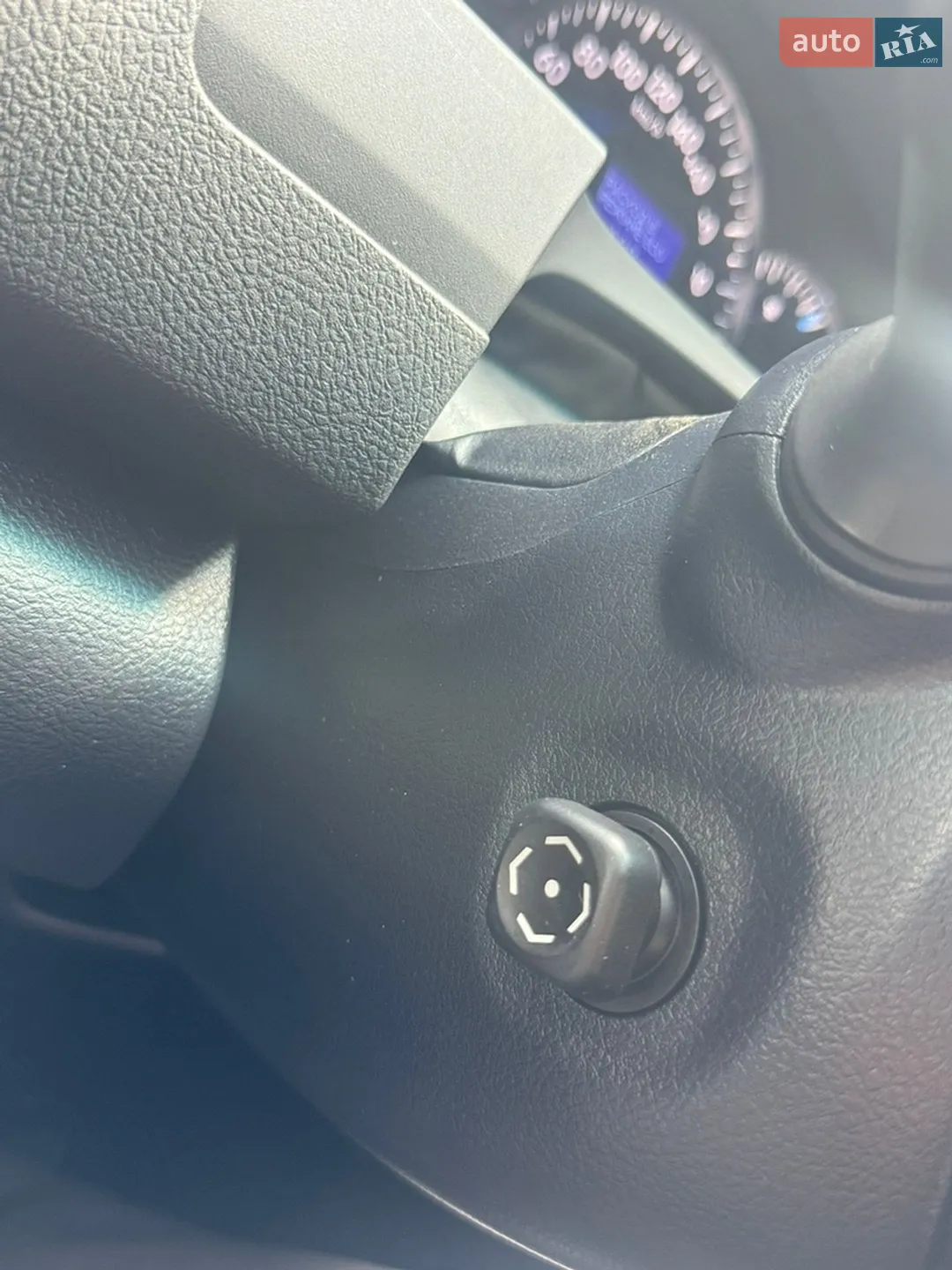 2014 Toyota Camry - мініатюра 25
