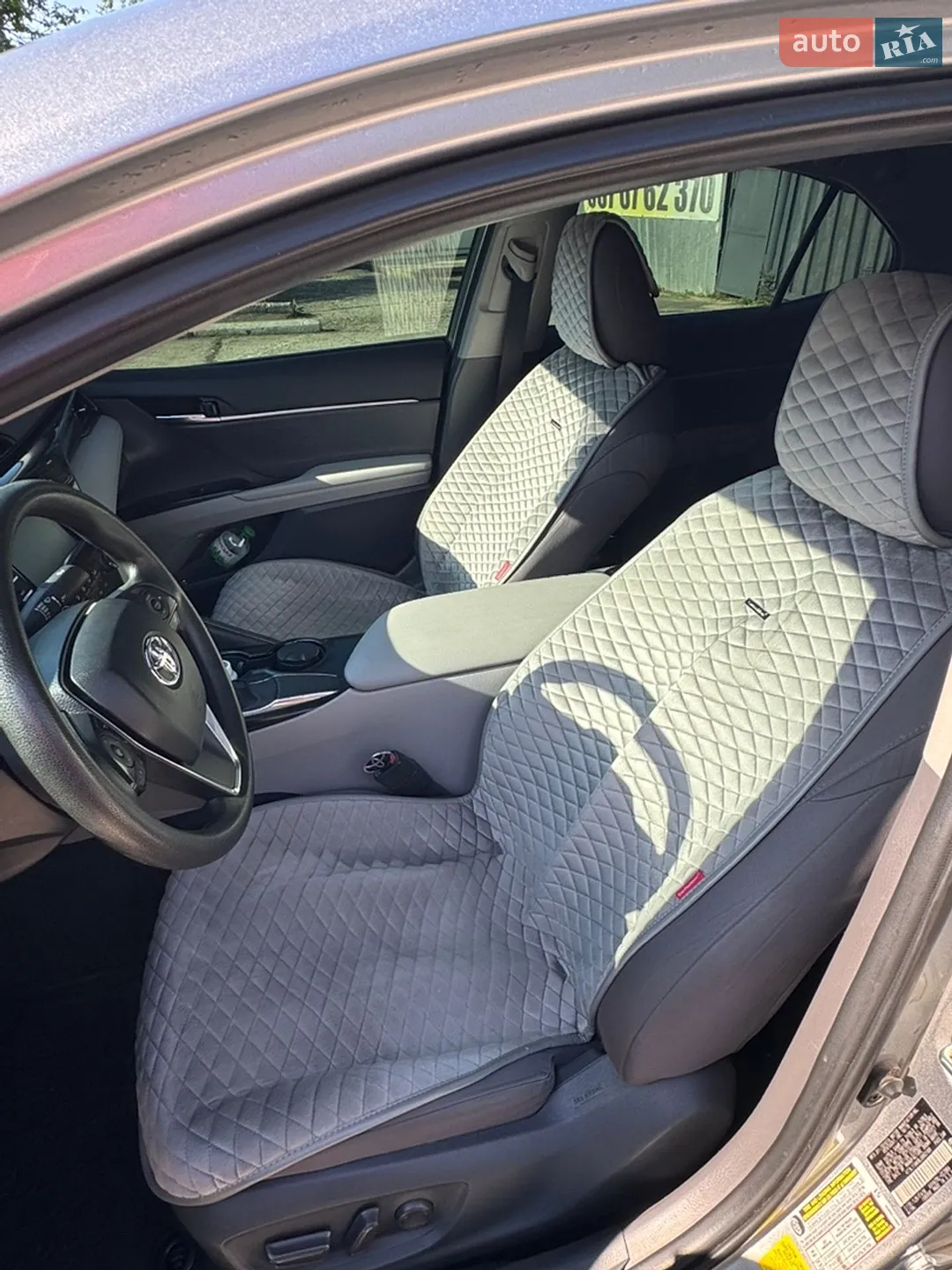 2019 Toyota Camry - мініатюра 19