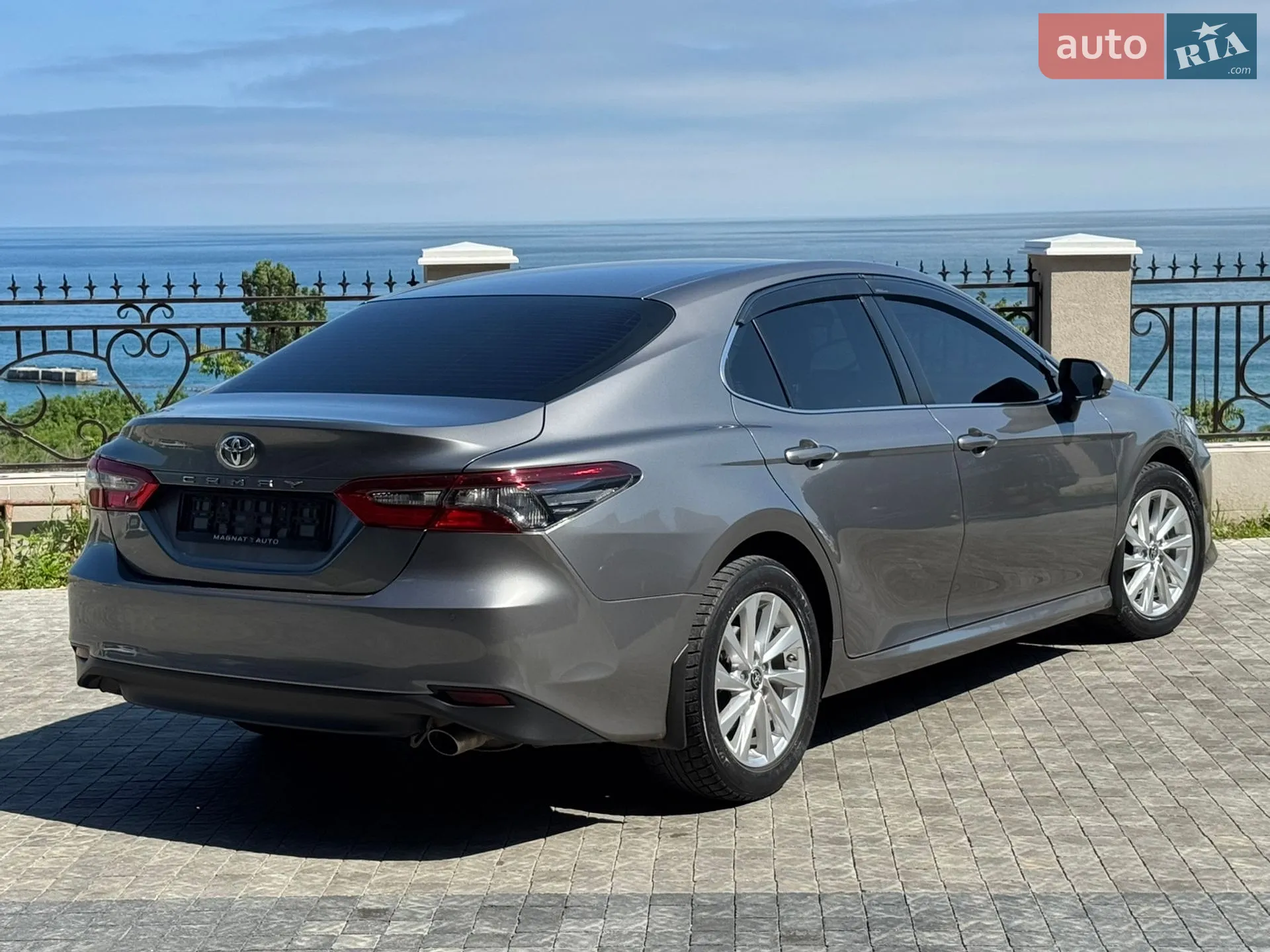 2021 Toyota Camry - мініатюра 7