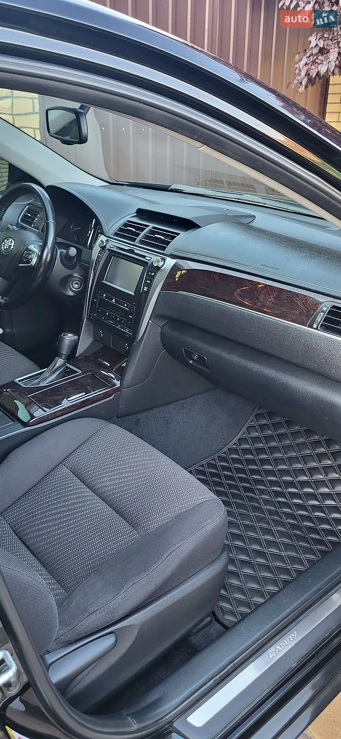 2016 Toyota Camry - мініатюра 12