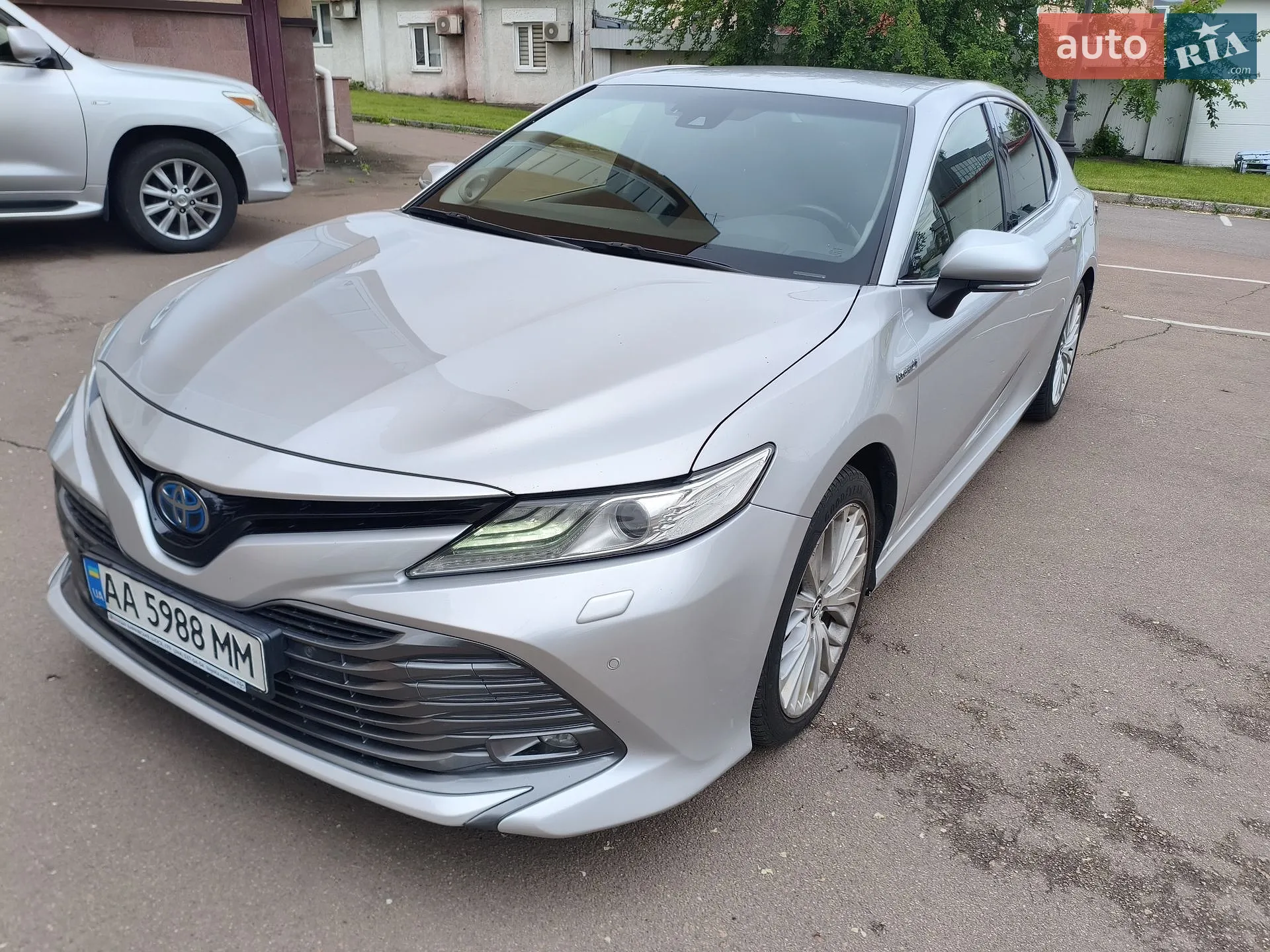 2019 Toyota Camry - фото 1