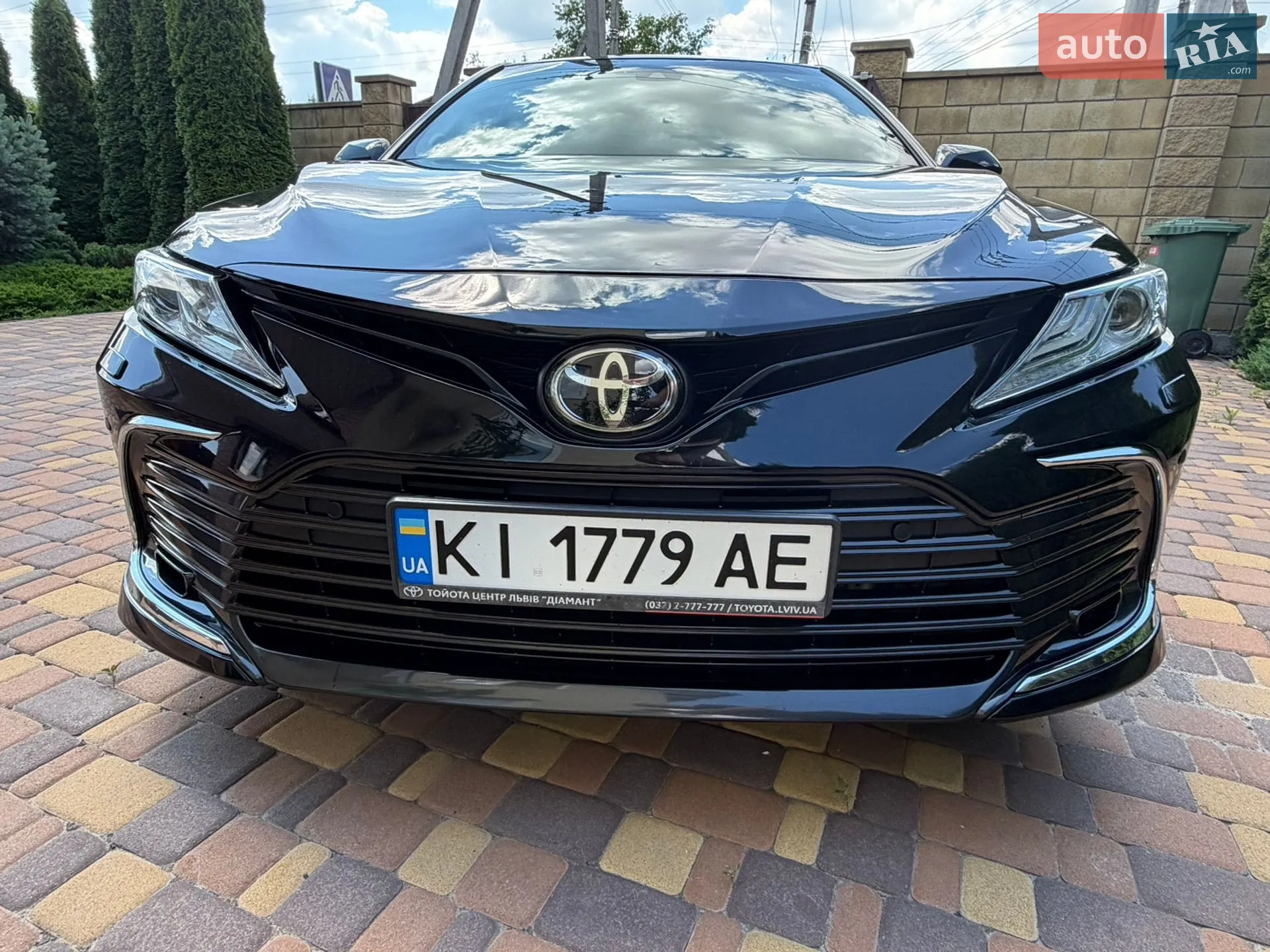 2021 Toyota Camry - мініатюра 3