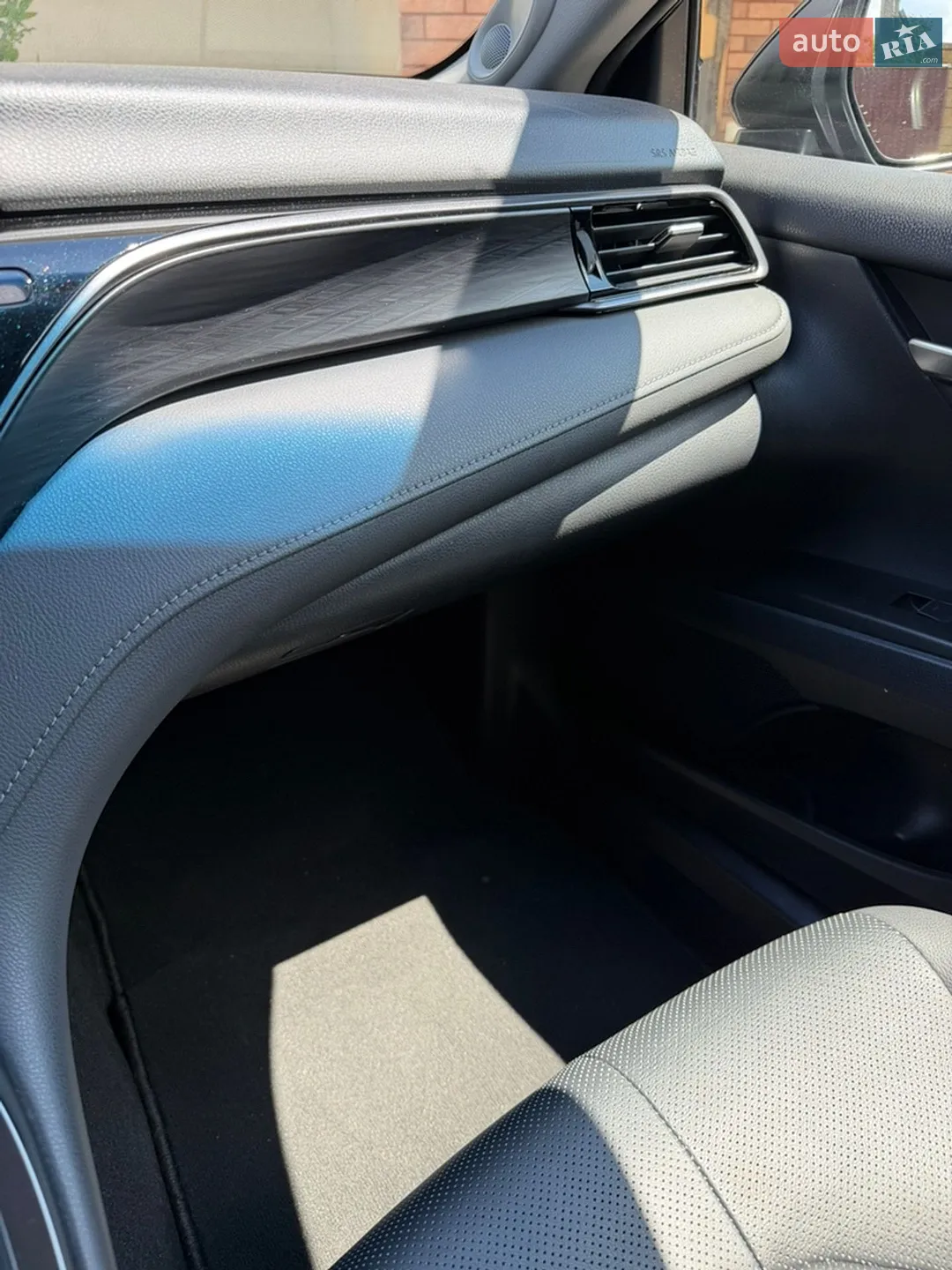 2021 Toyota Camry - мініатюра 22