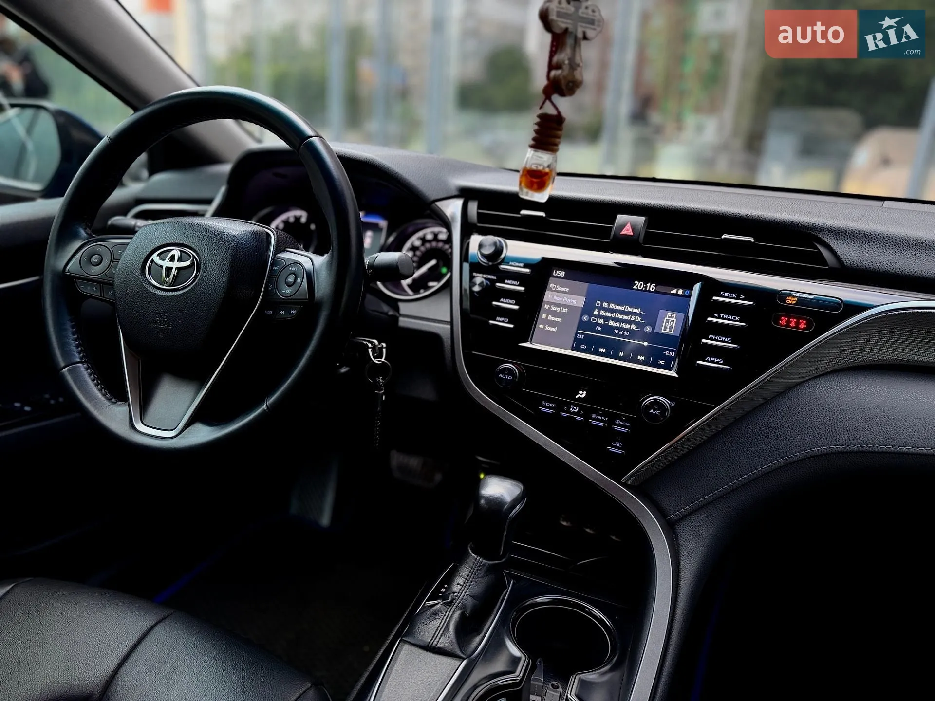 2017 Toyota Camry - мініатюра 11