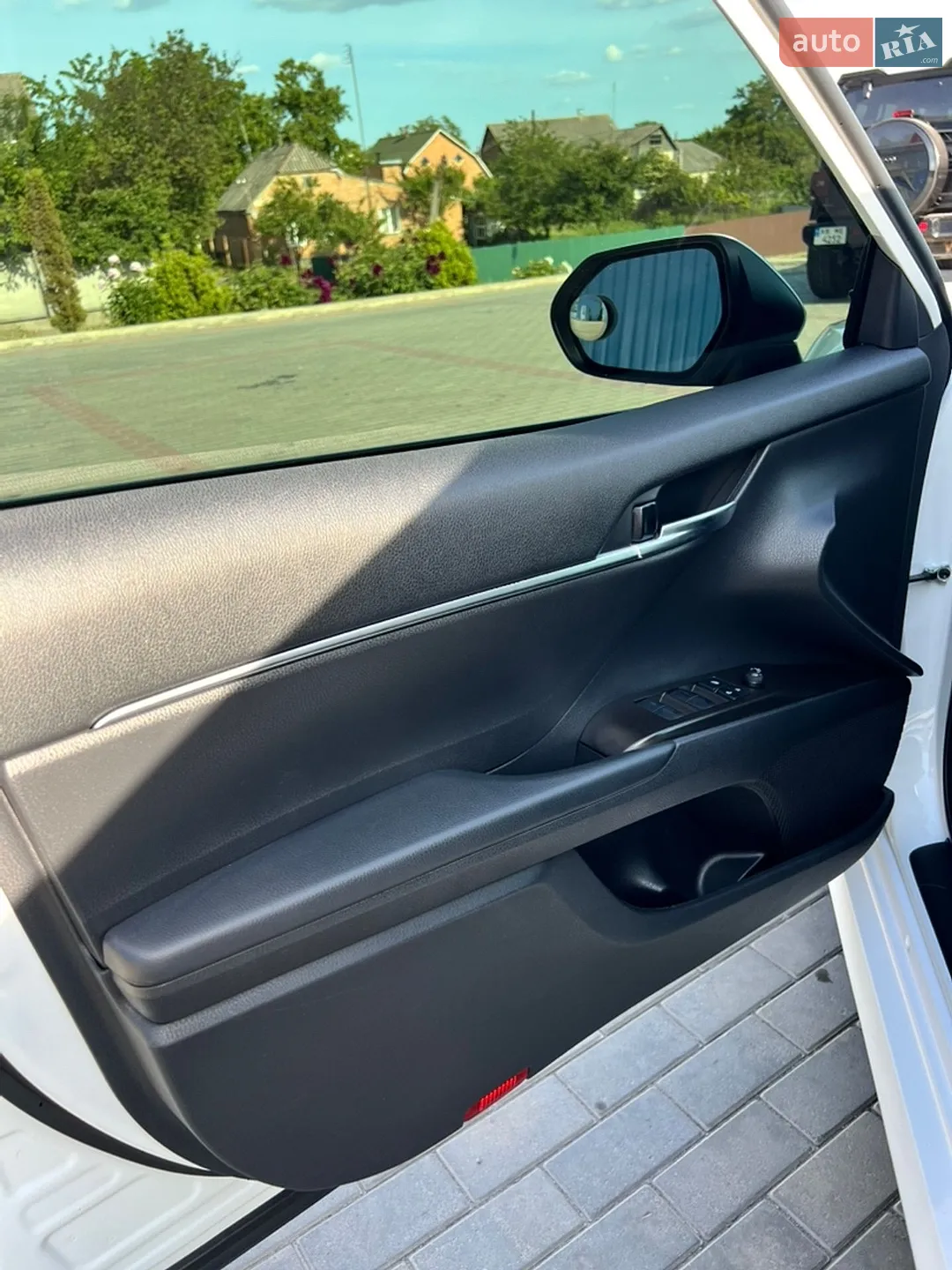 2021 Toyota Camry - мініатюра 16