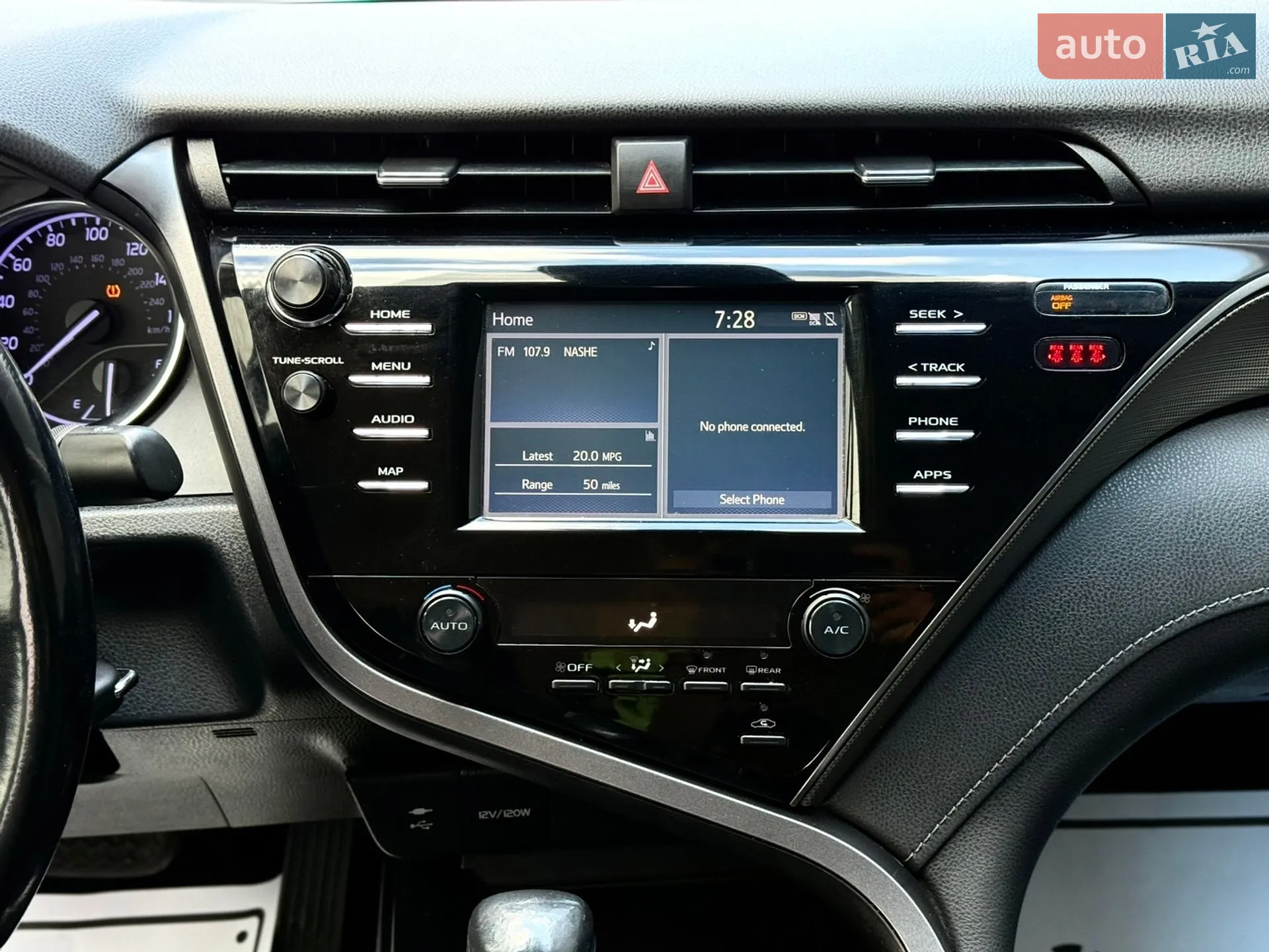 2019 Toyota Camry - мініатюра 12