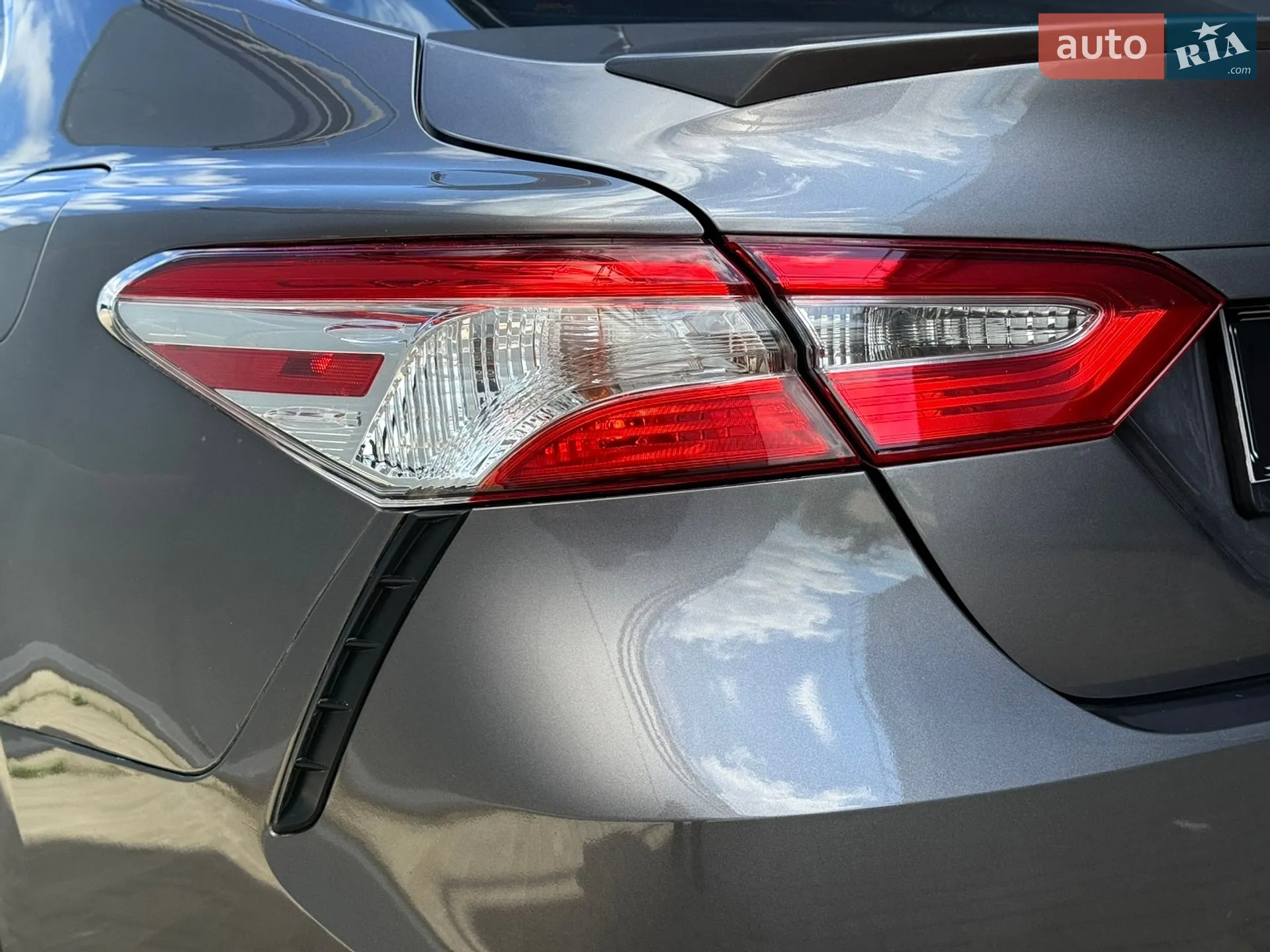 2019 Toyota Camry - мініатюра 11