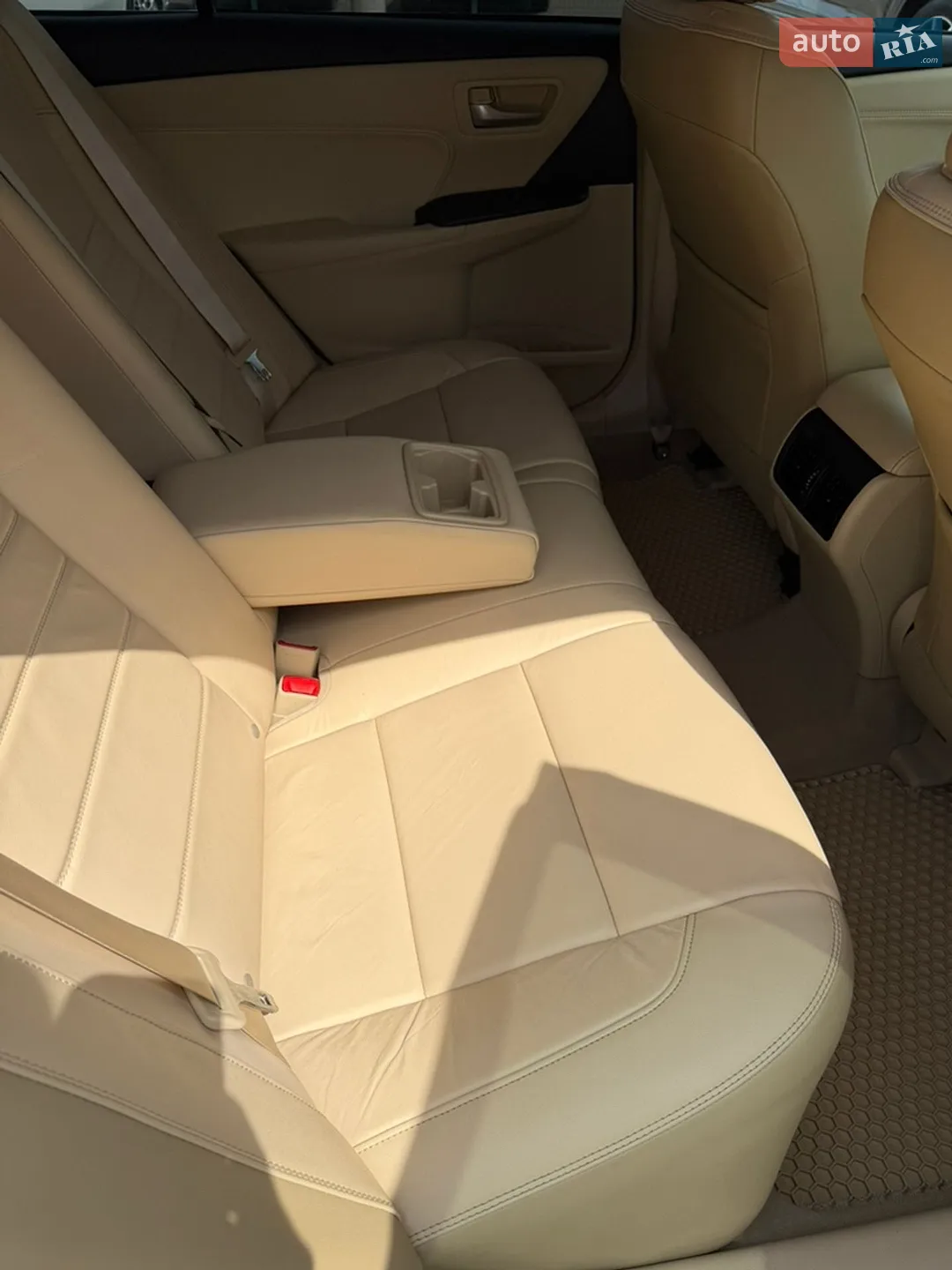 2017 Toyota Camry - мініатюра 25