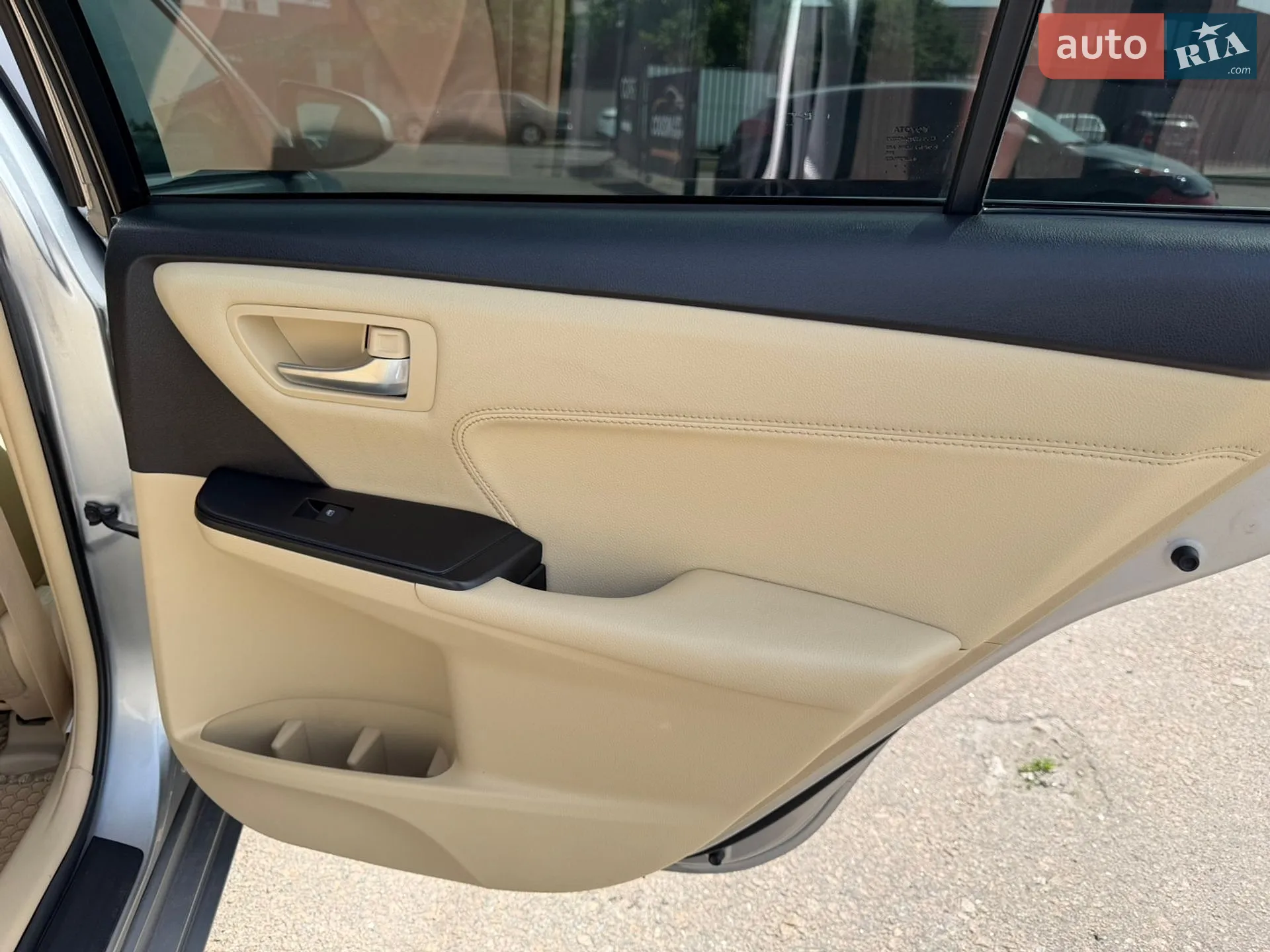 2017 Toyota Camry - мініатюра 29