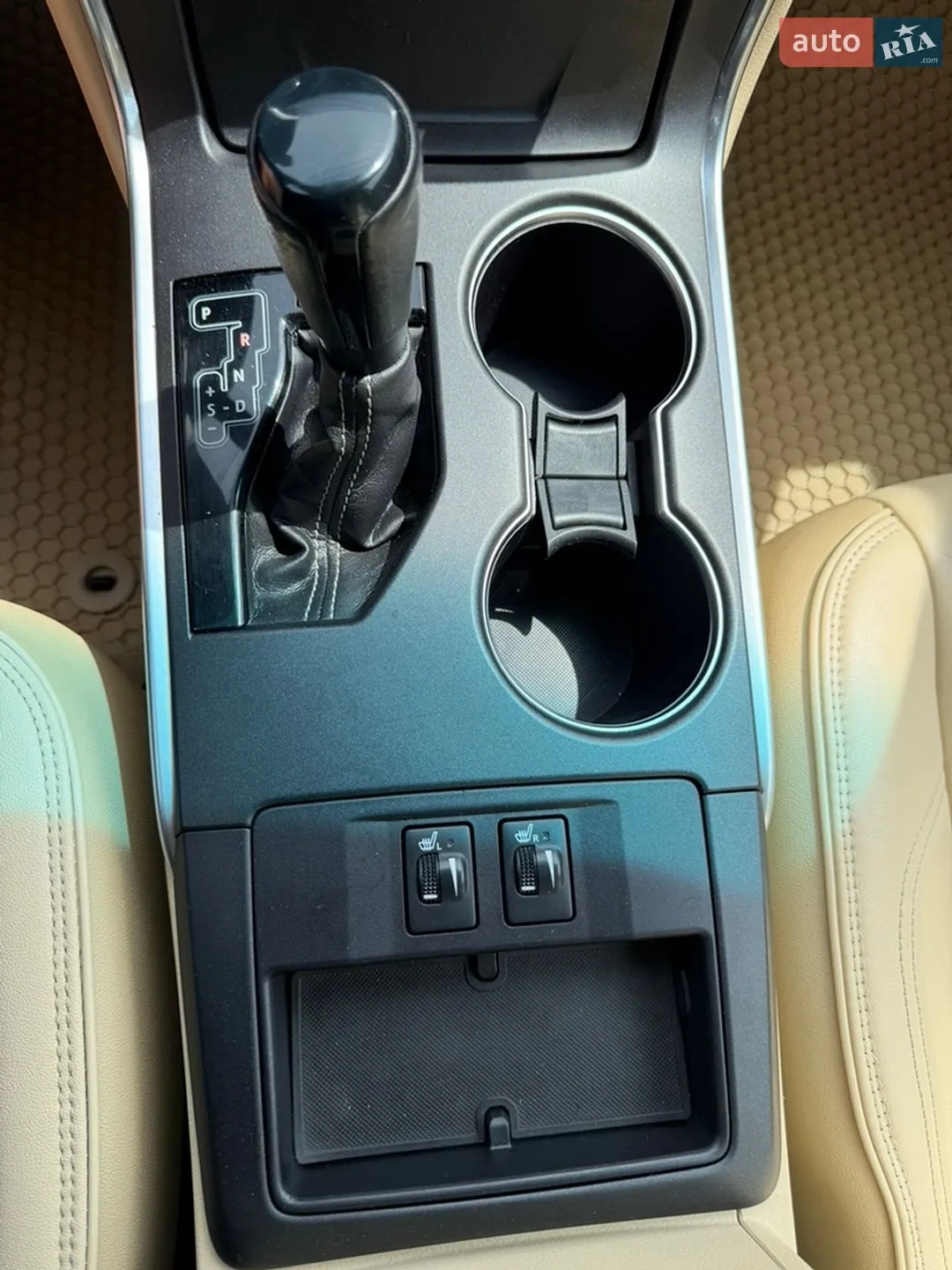 2017 Toyota Camry - мініатюра 39