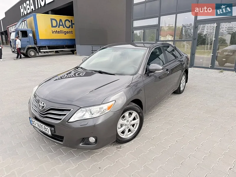 Toyota Camry 2010