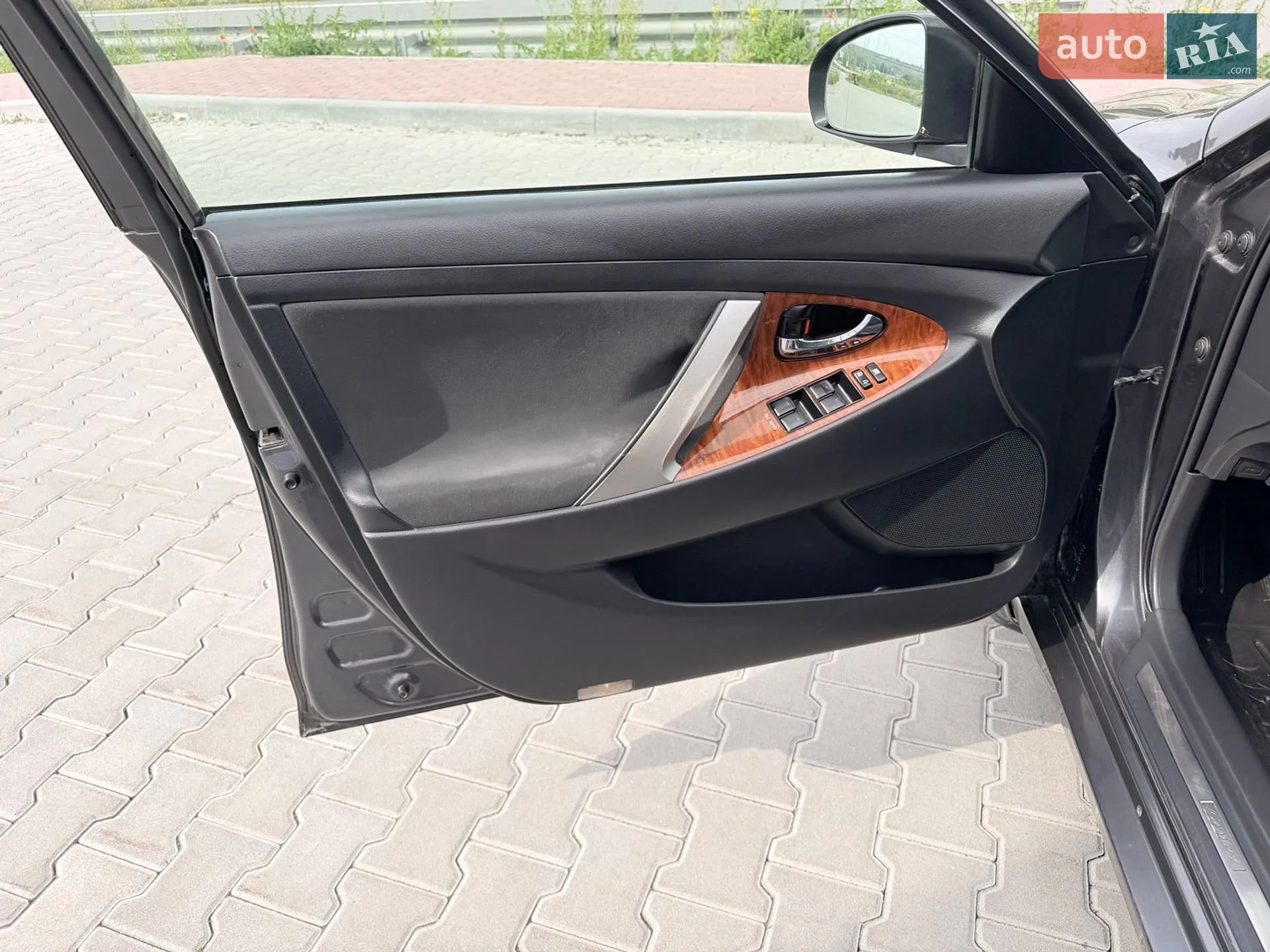 2010 Toyota Camry - мініатюра 13