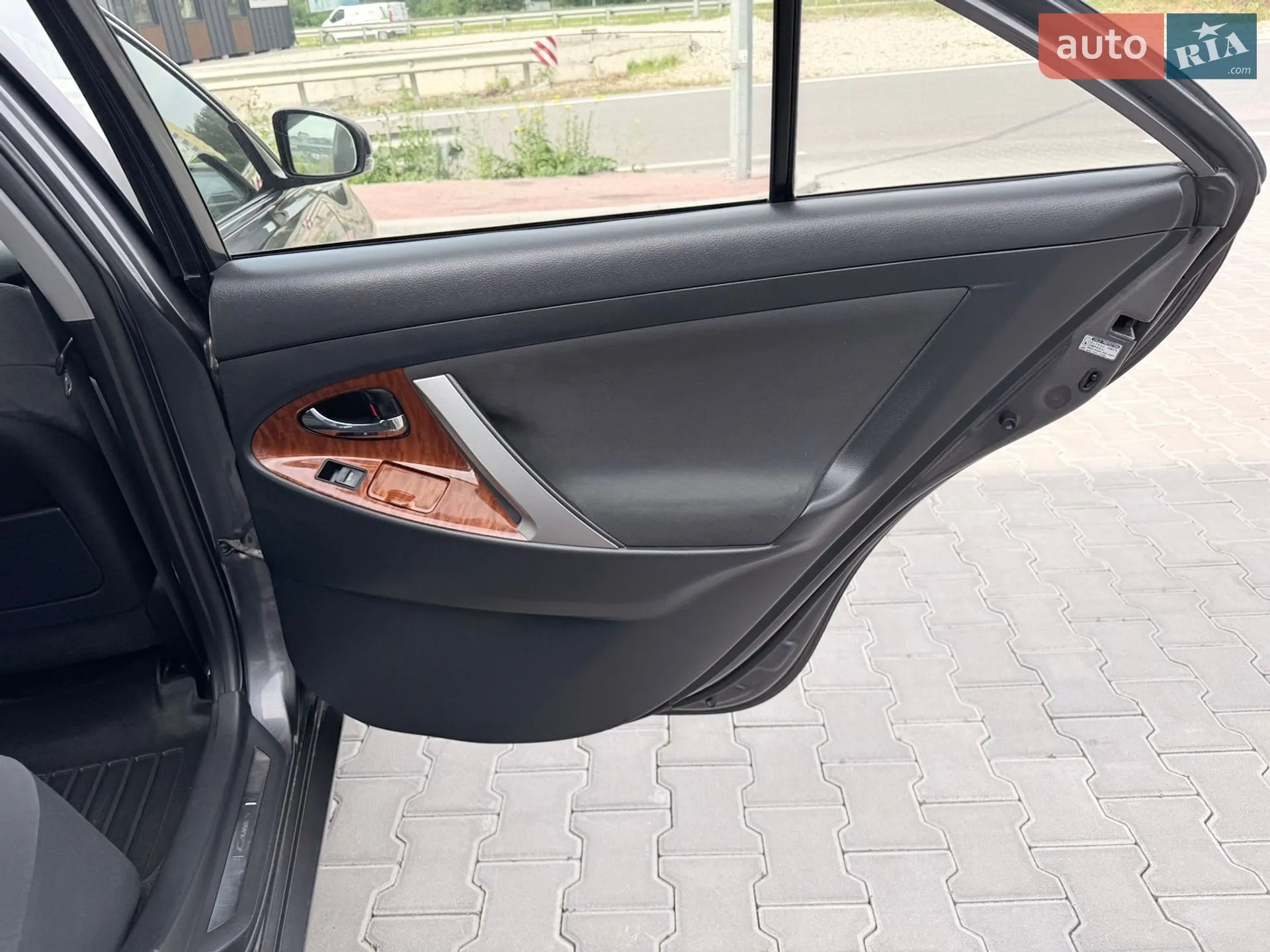 2010 Toyota Camry - мініатюра 18