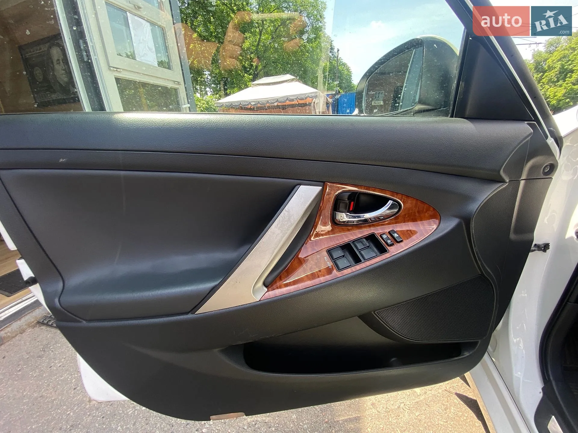 2011 Toyota Camry - мініатюра 11