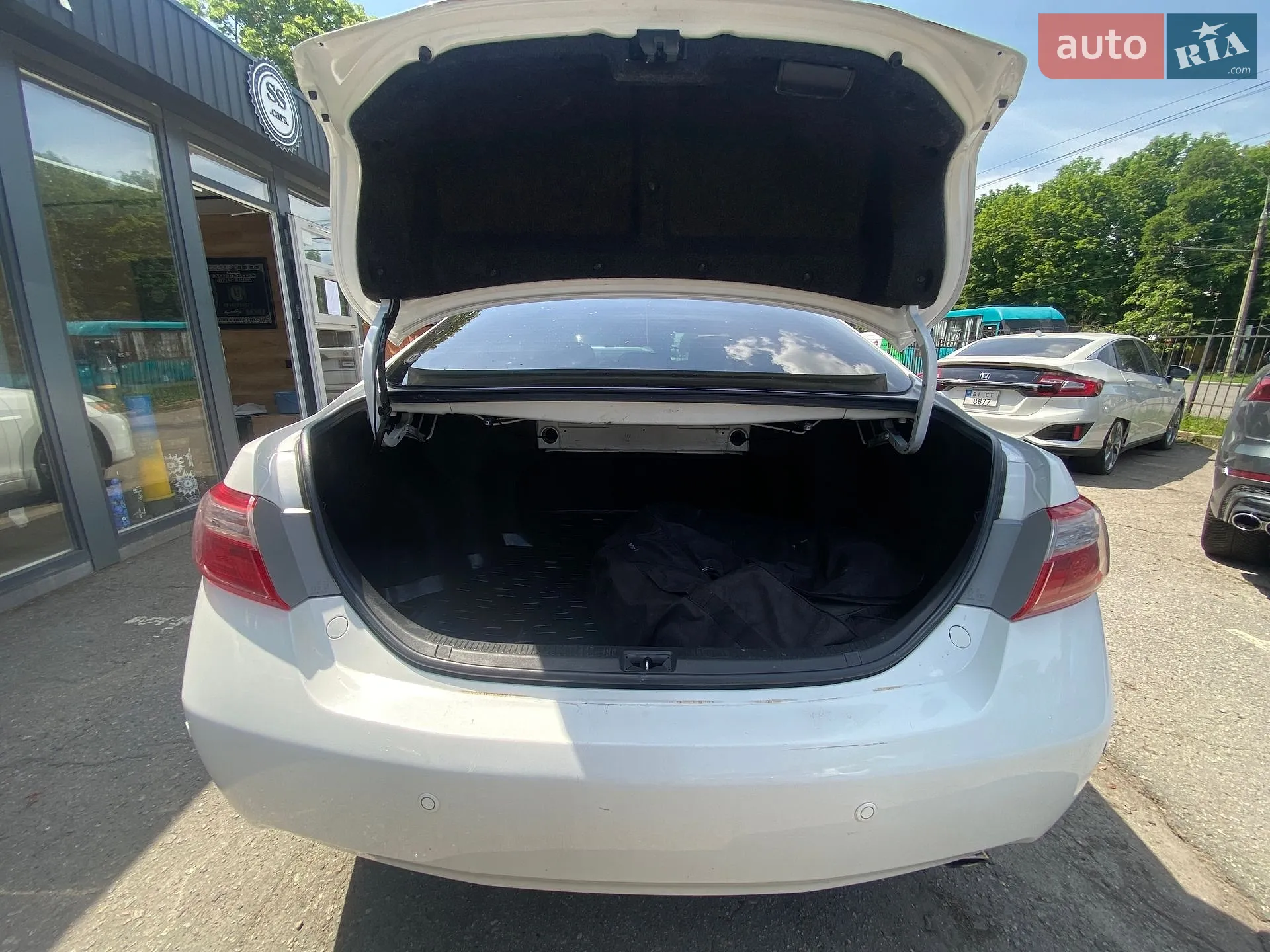 2011 Toyota Camry - мініатюра 6