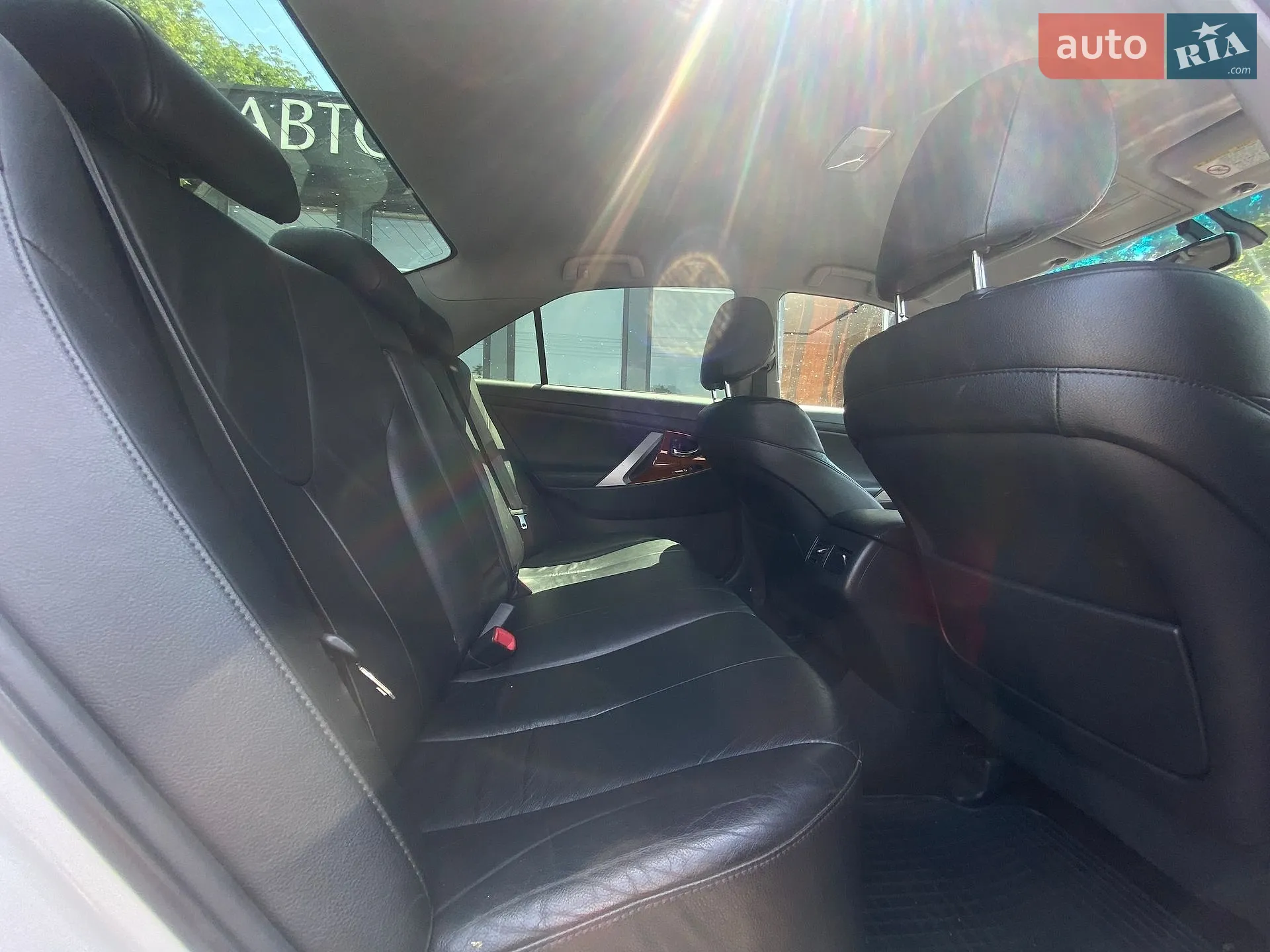 2011 Toyota Camry - мініатюра 18