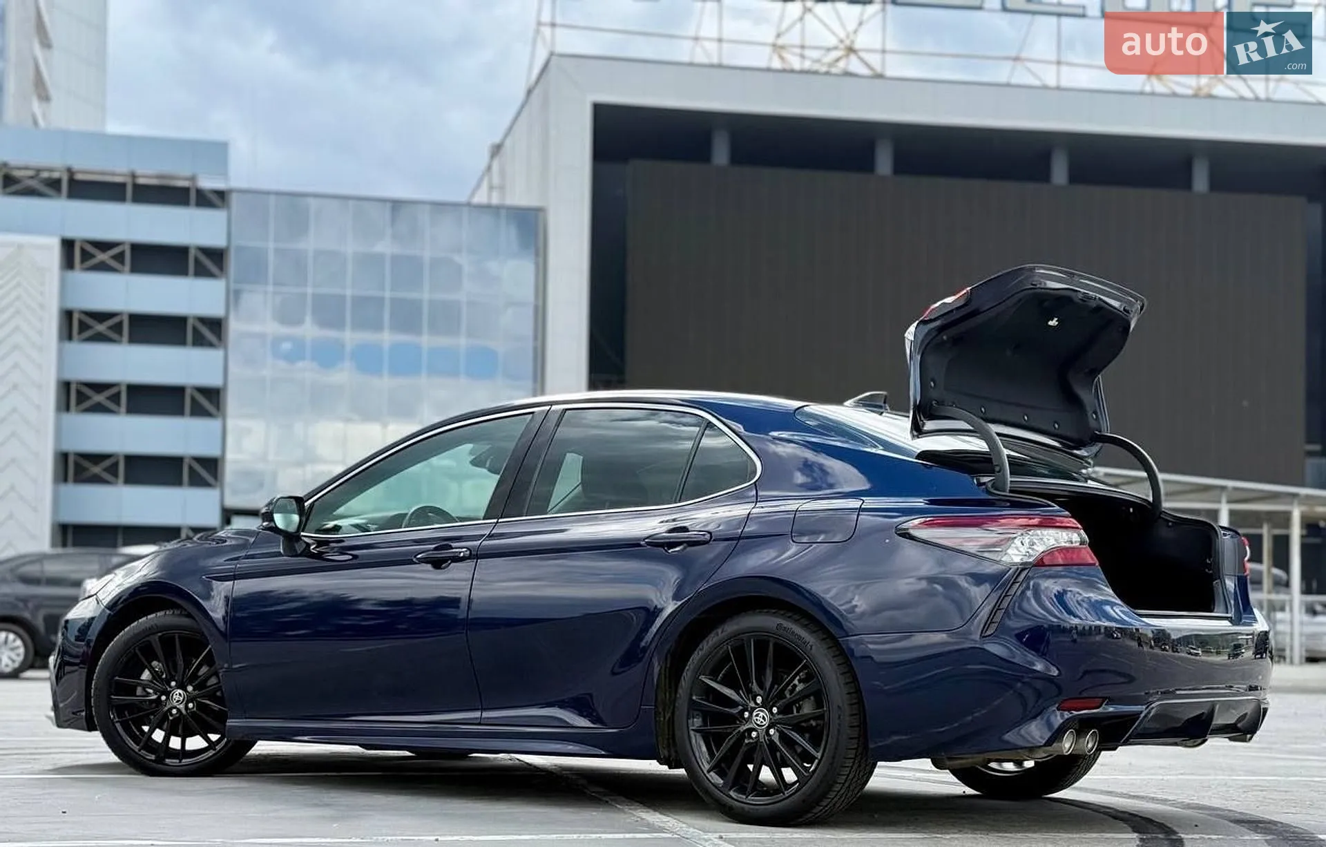 2021 Toyota Camry - мініатюра 5