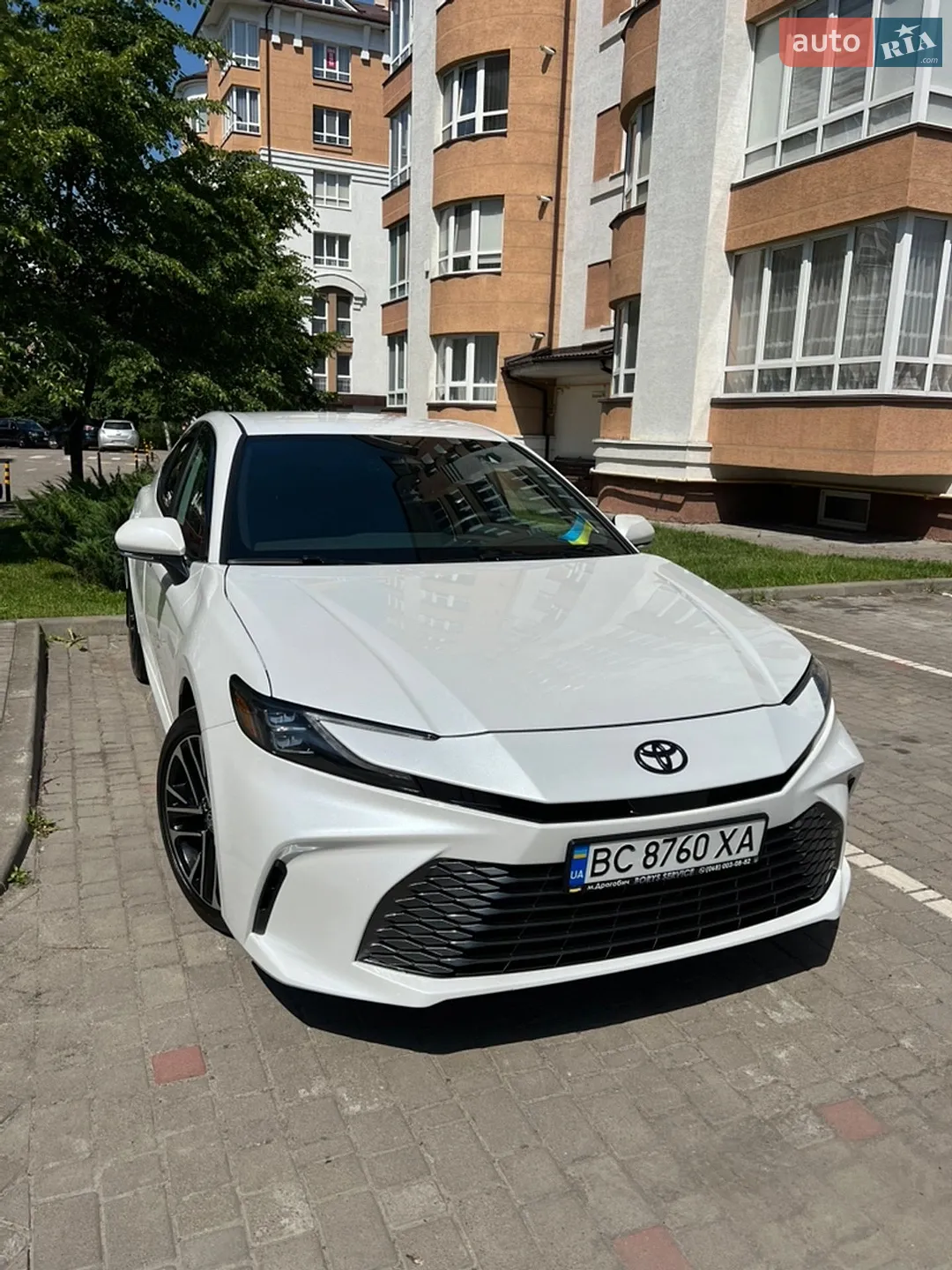 2024 Toyota Camry - мініатюра 2