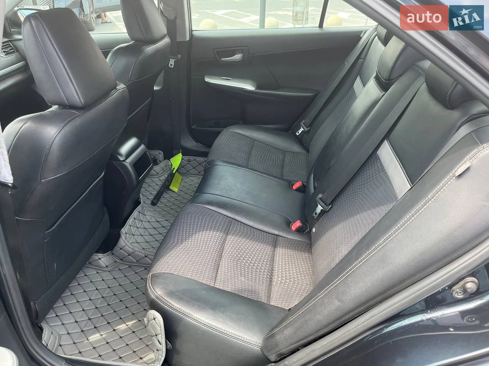 2014 Toyota Camry - мініатюра 13
