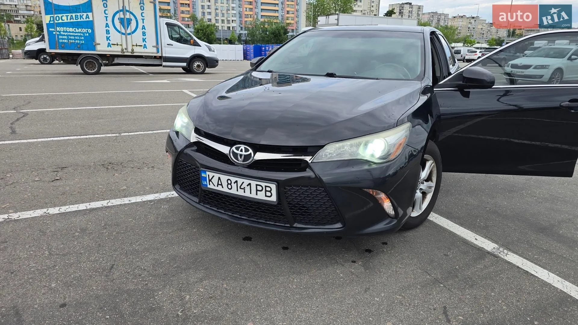 2016 Toyota Camry - мініатюра 16