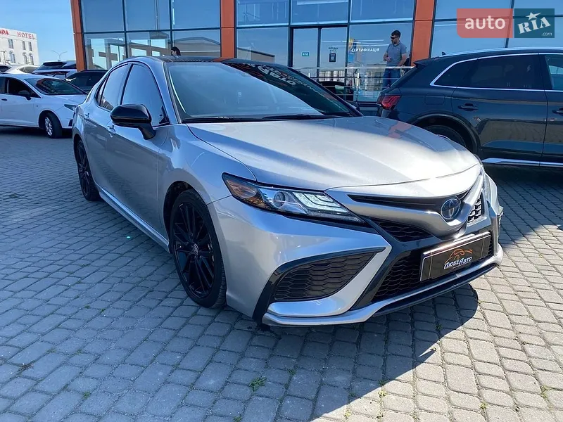 Toyota Camry 2022