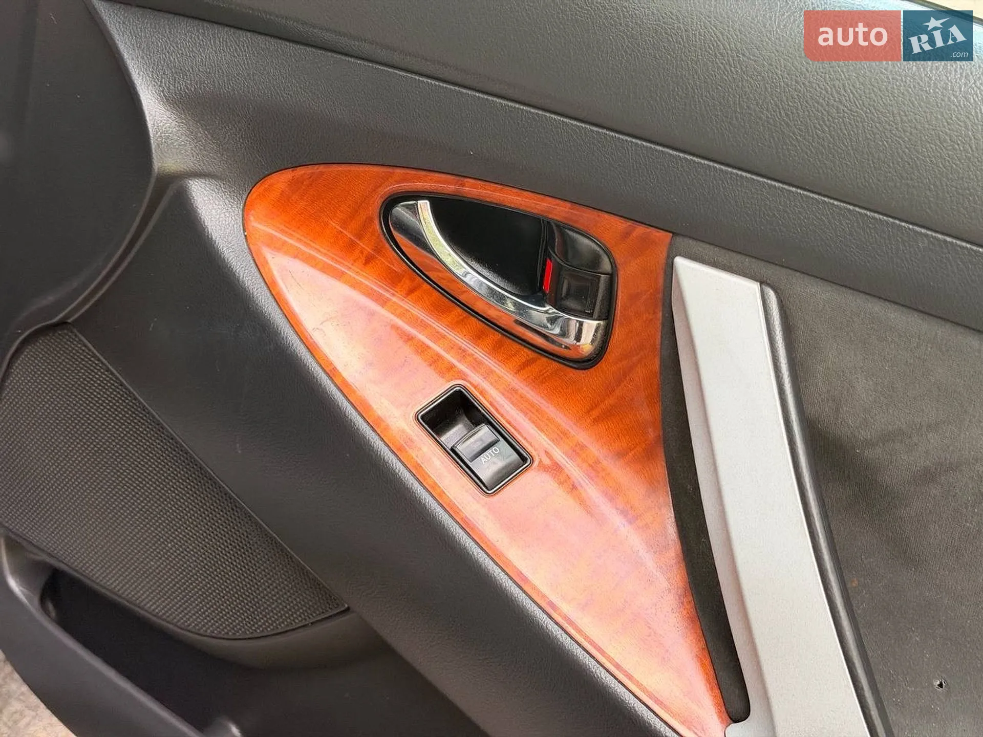 2011 Toyota Camry - мініатюра 42