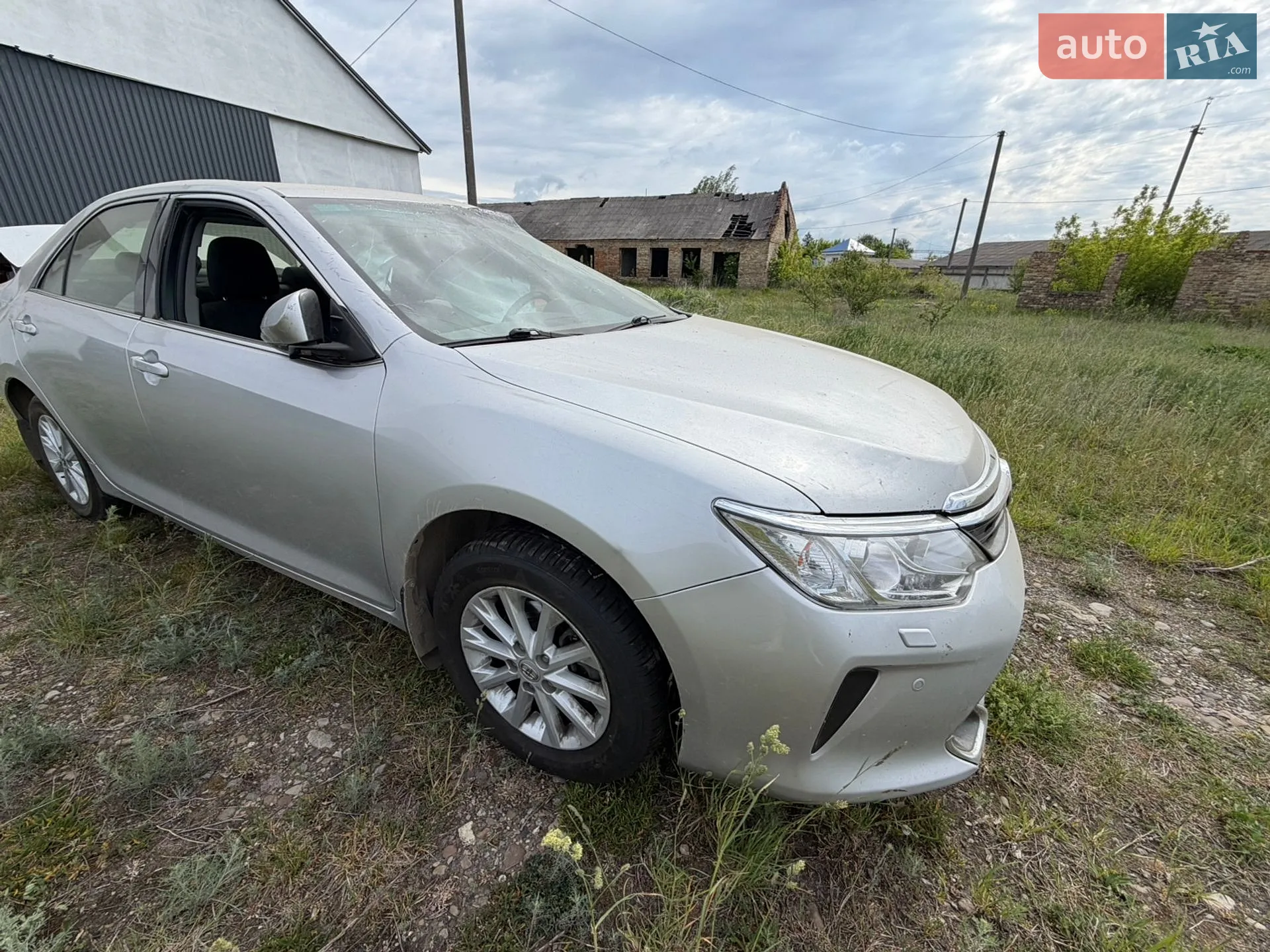 2016 Toyota Camry - мініатюра 2