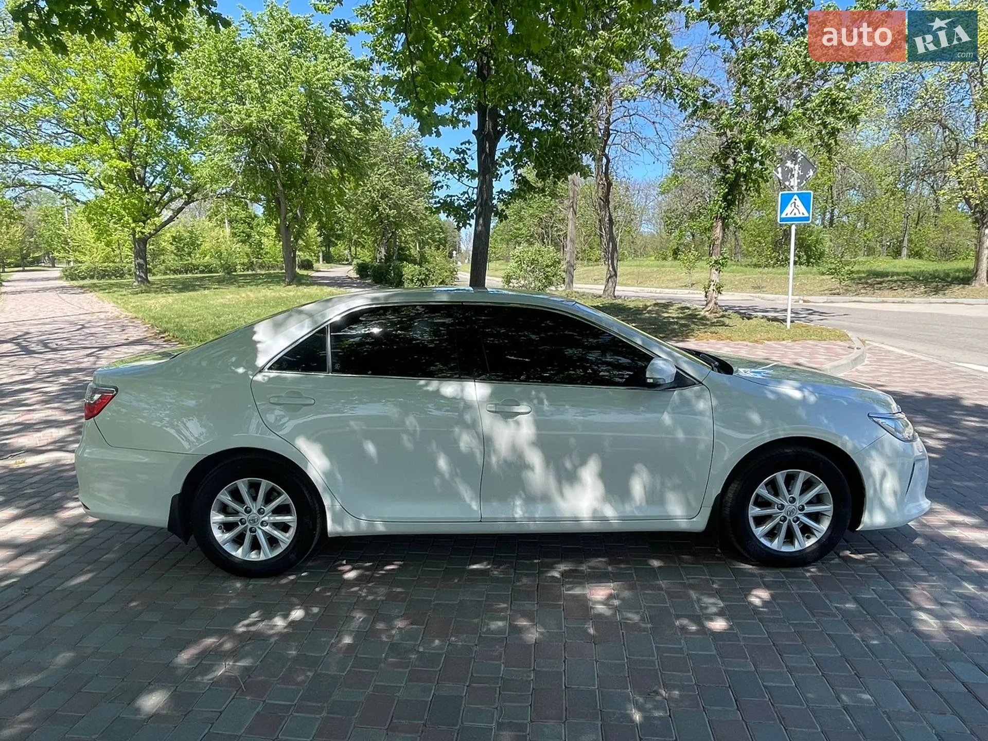 2017 Toyota Camry - мініатюра 5
