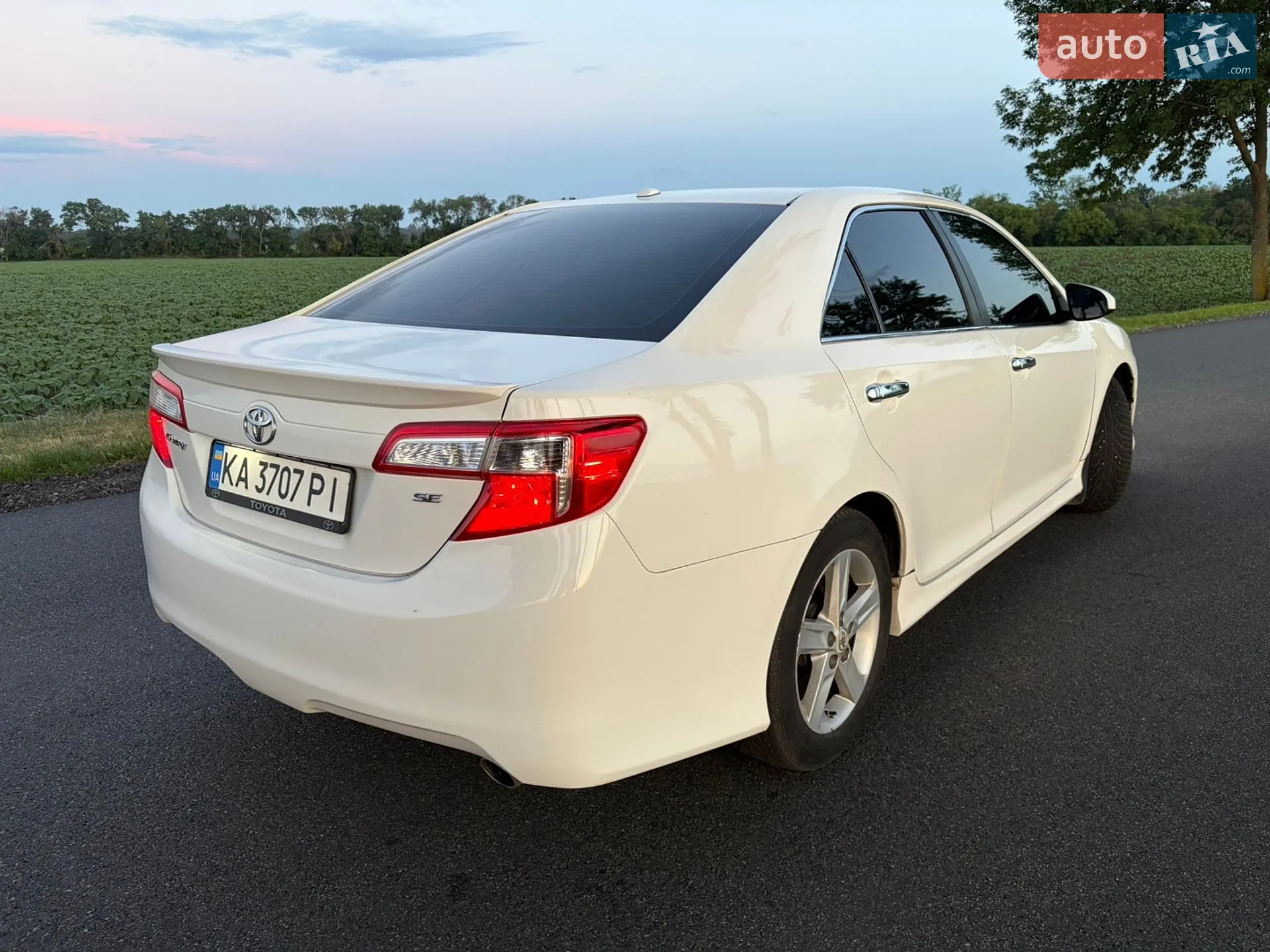 2012 Toyota Camry - мініатюра 9