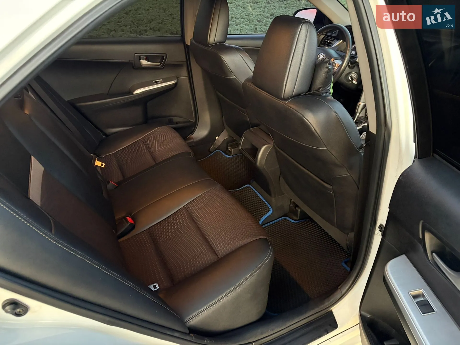 2012 Toyota Camry - мініатюра 14