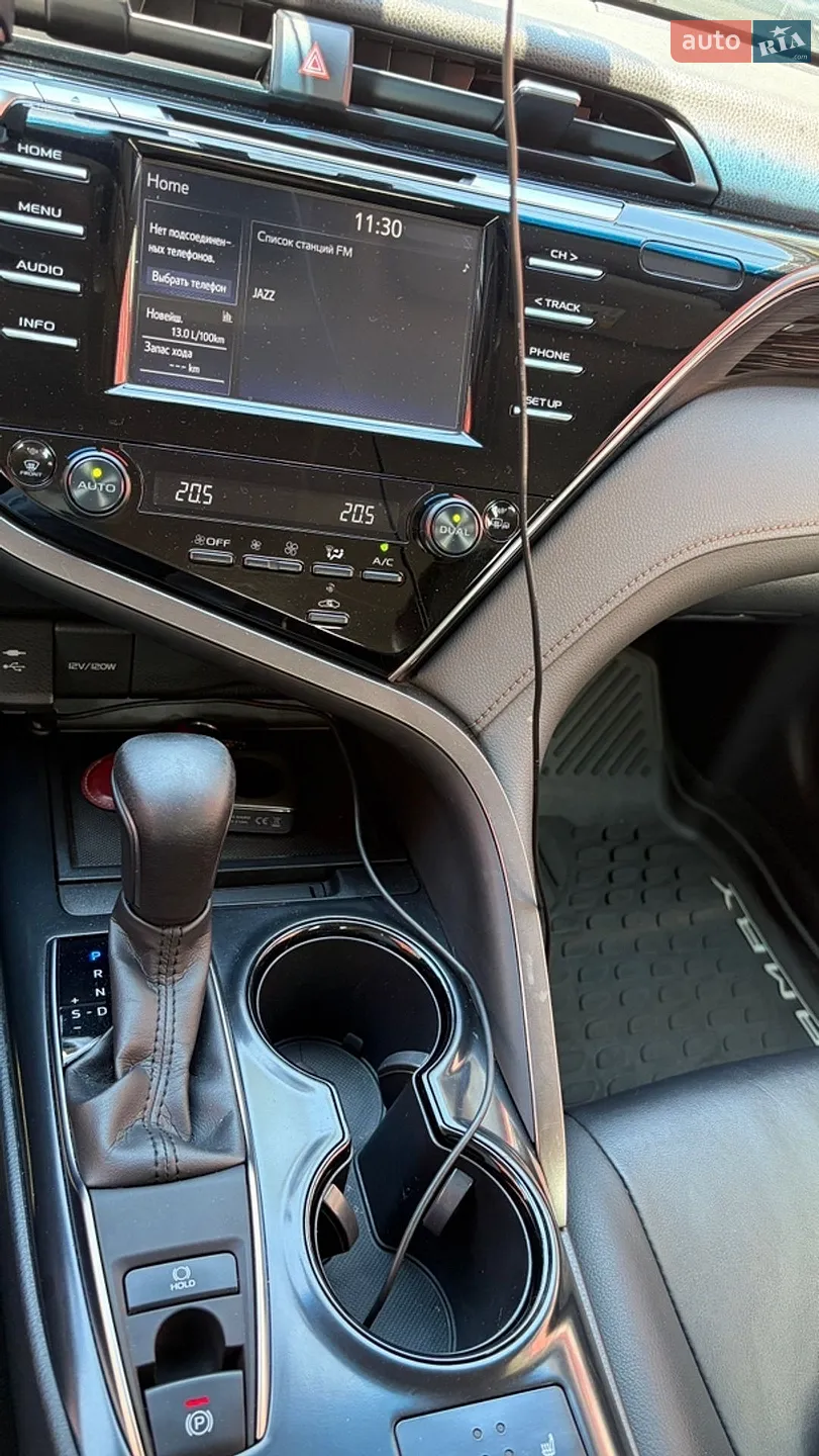 2019 Toyota Camry - мініатюра 5