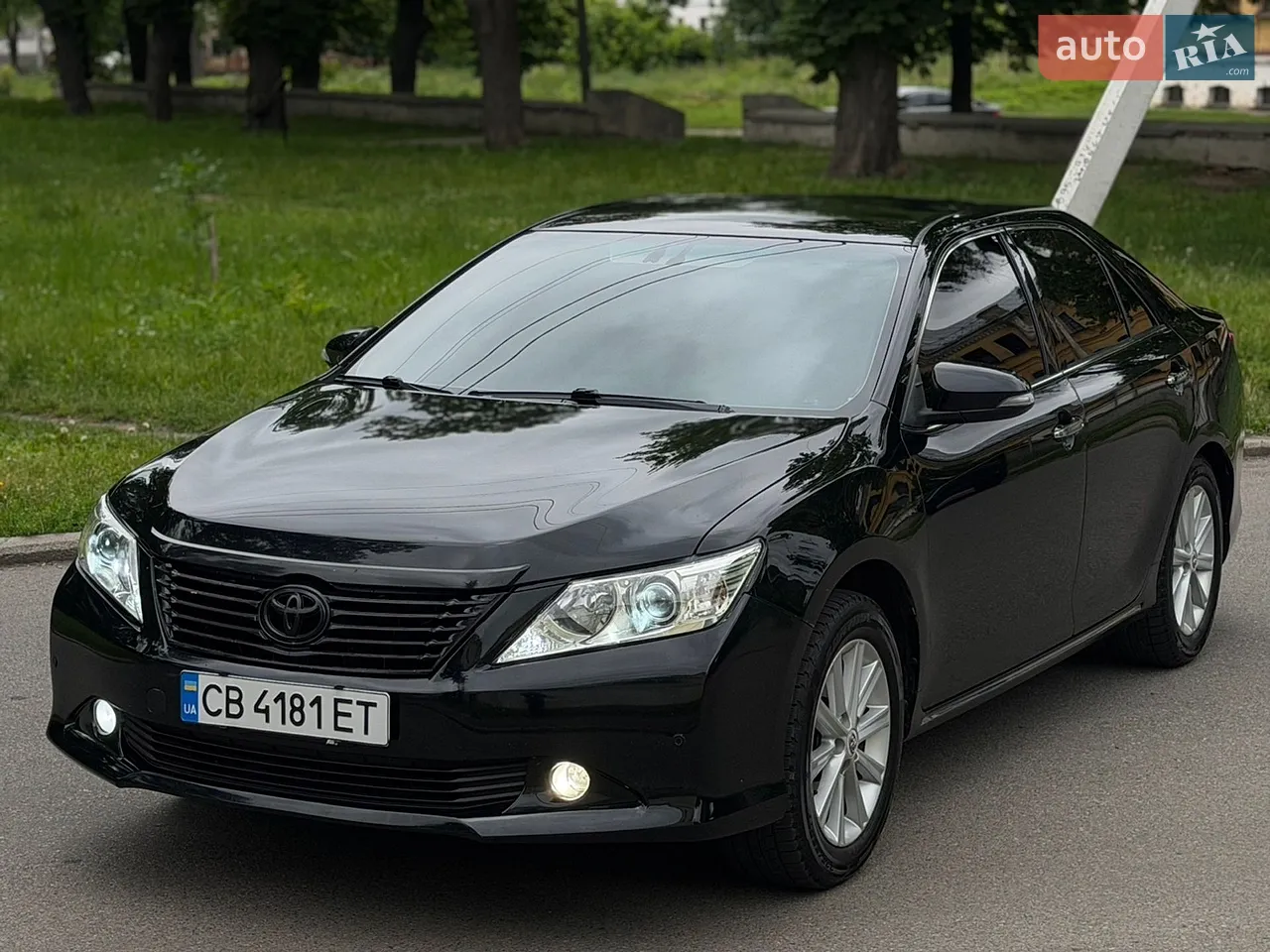 2011 Toyota Camry - мініатюра 18