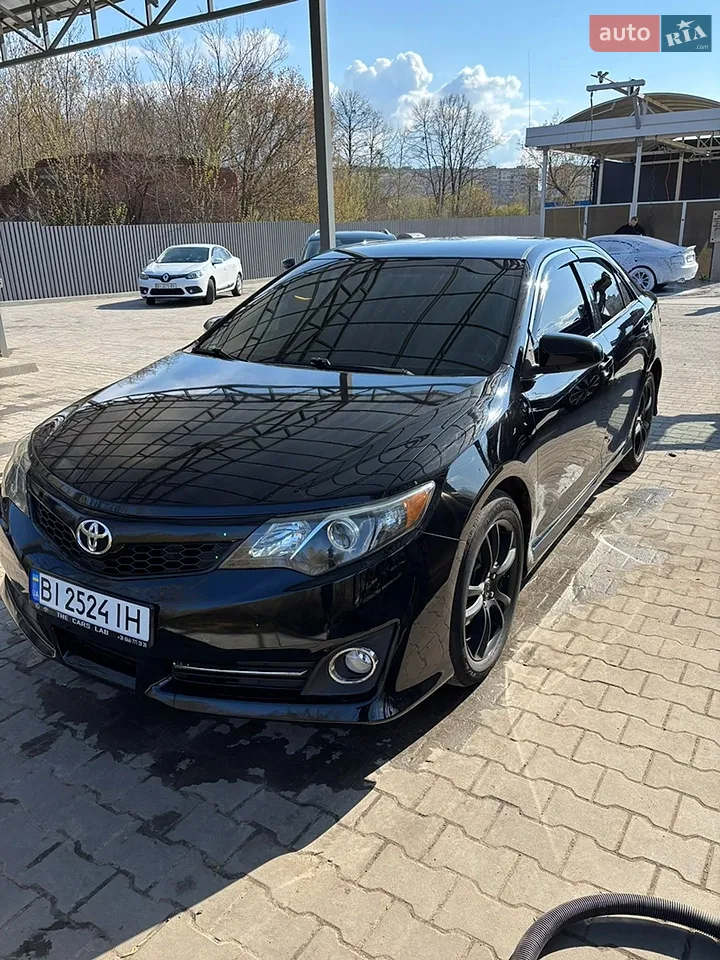 2014 Toyota Camry - мініатюра 35