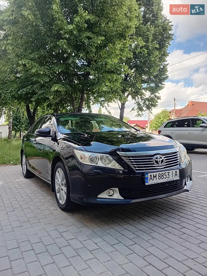 2013 Toyota Camry - мініатюра 15