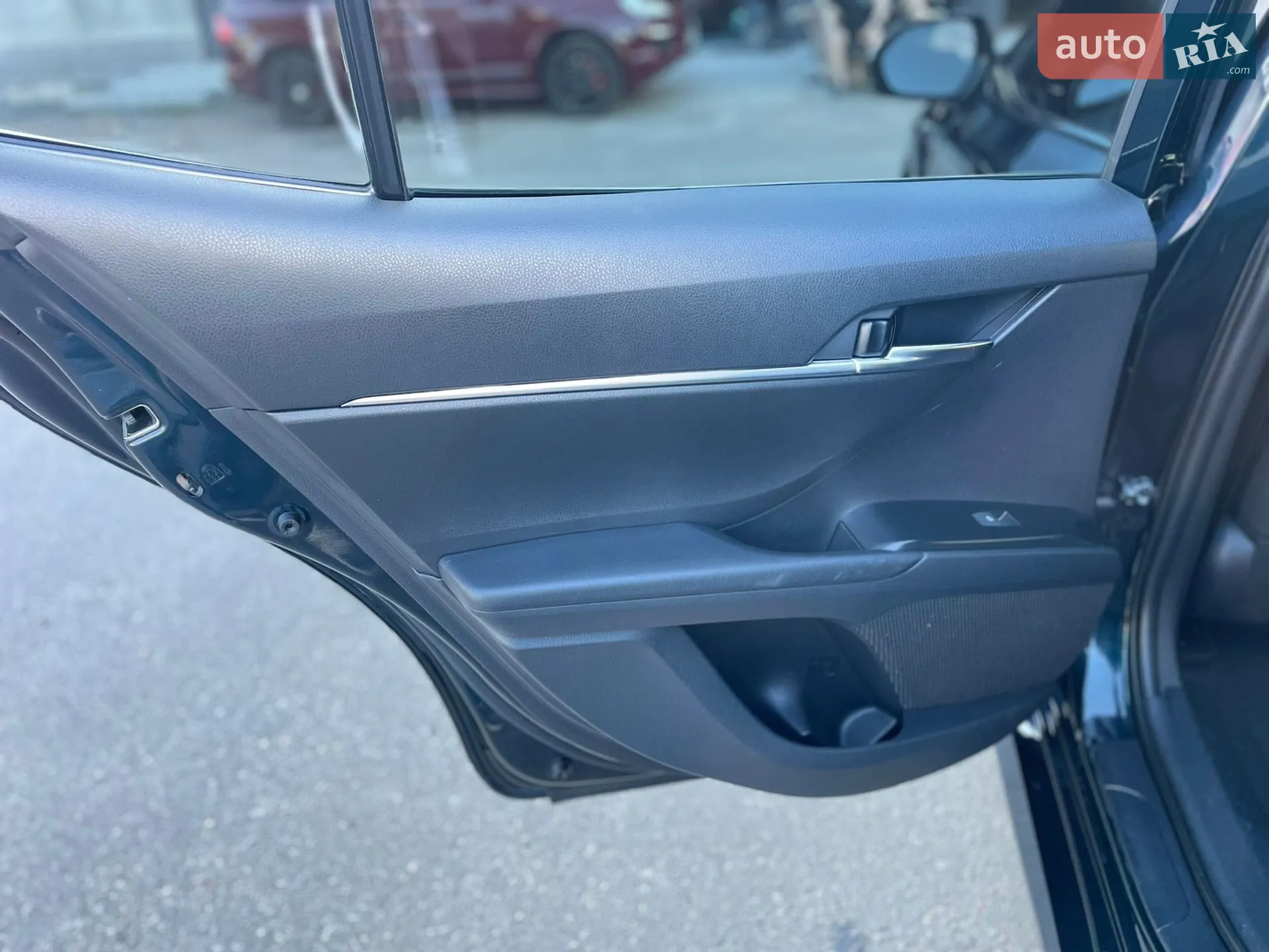 2020 Toyota Camry - мініатюра 12