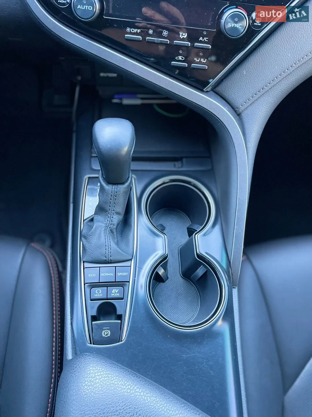 2020 Toyota Camry - мініатюра 22