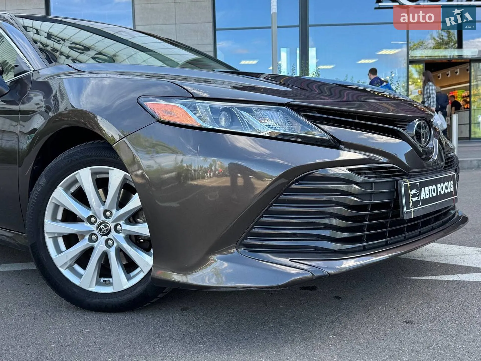 2017 Toyota Camry - мініатюра 2