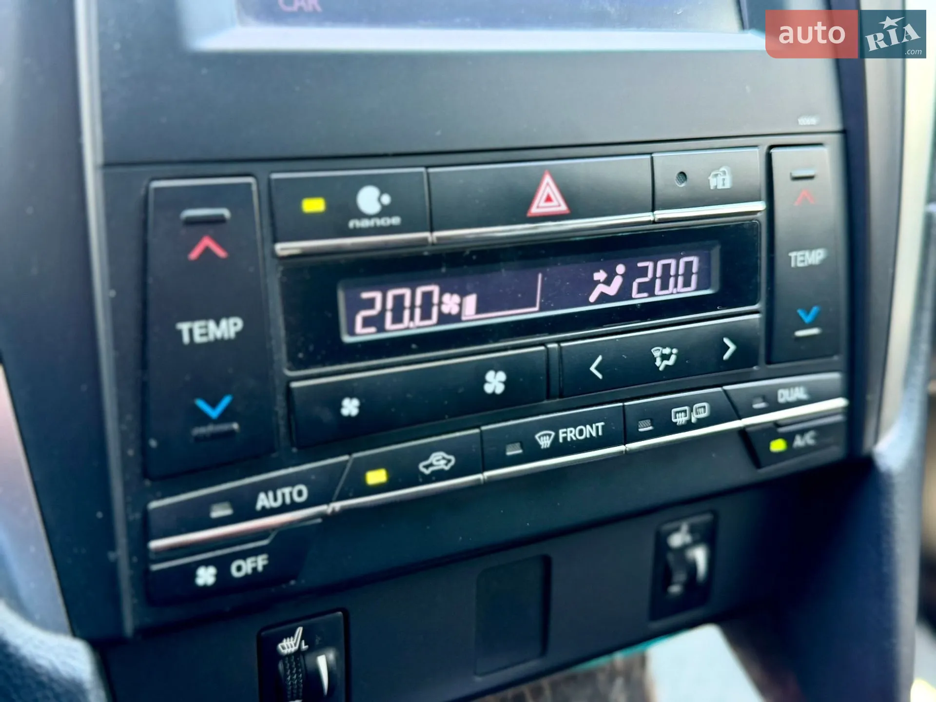 2016 Toyota Camry - мініатюра 64