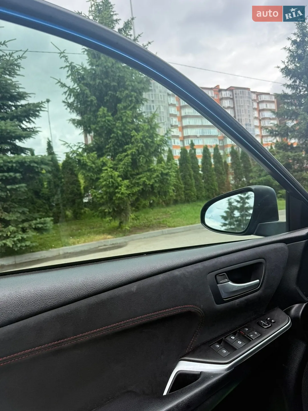 2016 Toyota Camry - мініатюра 14