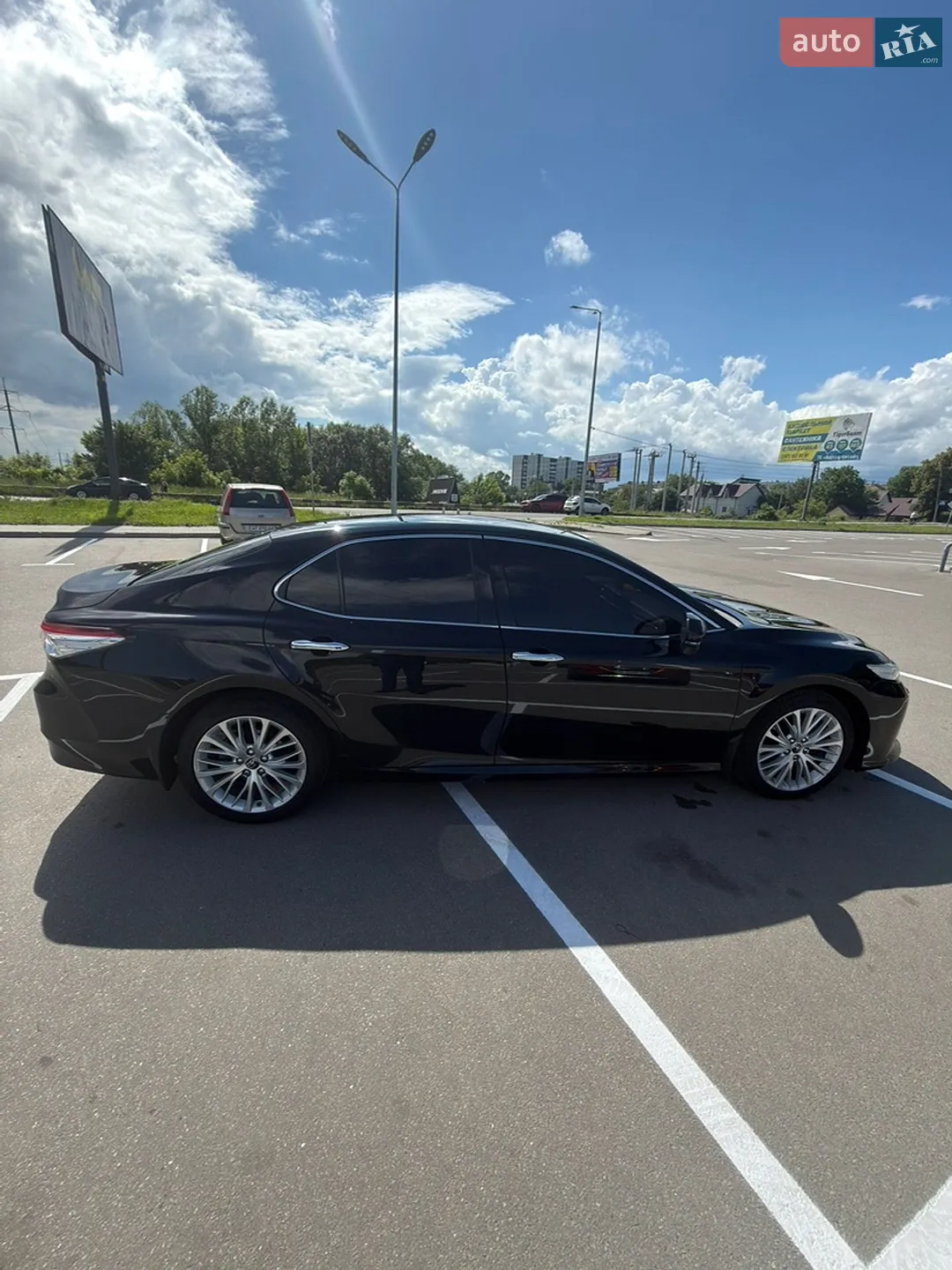 2018 Toyota Camry - мініатюра 10