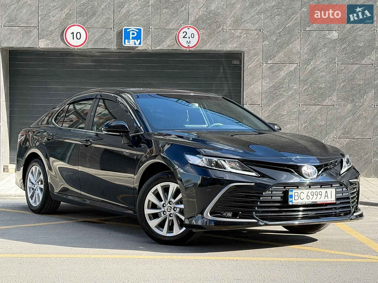 2023 Toyota Camry - мініатюра 19