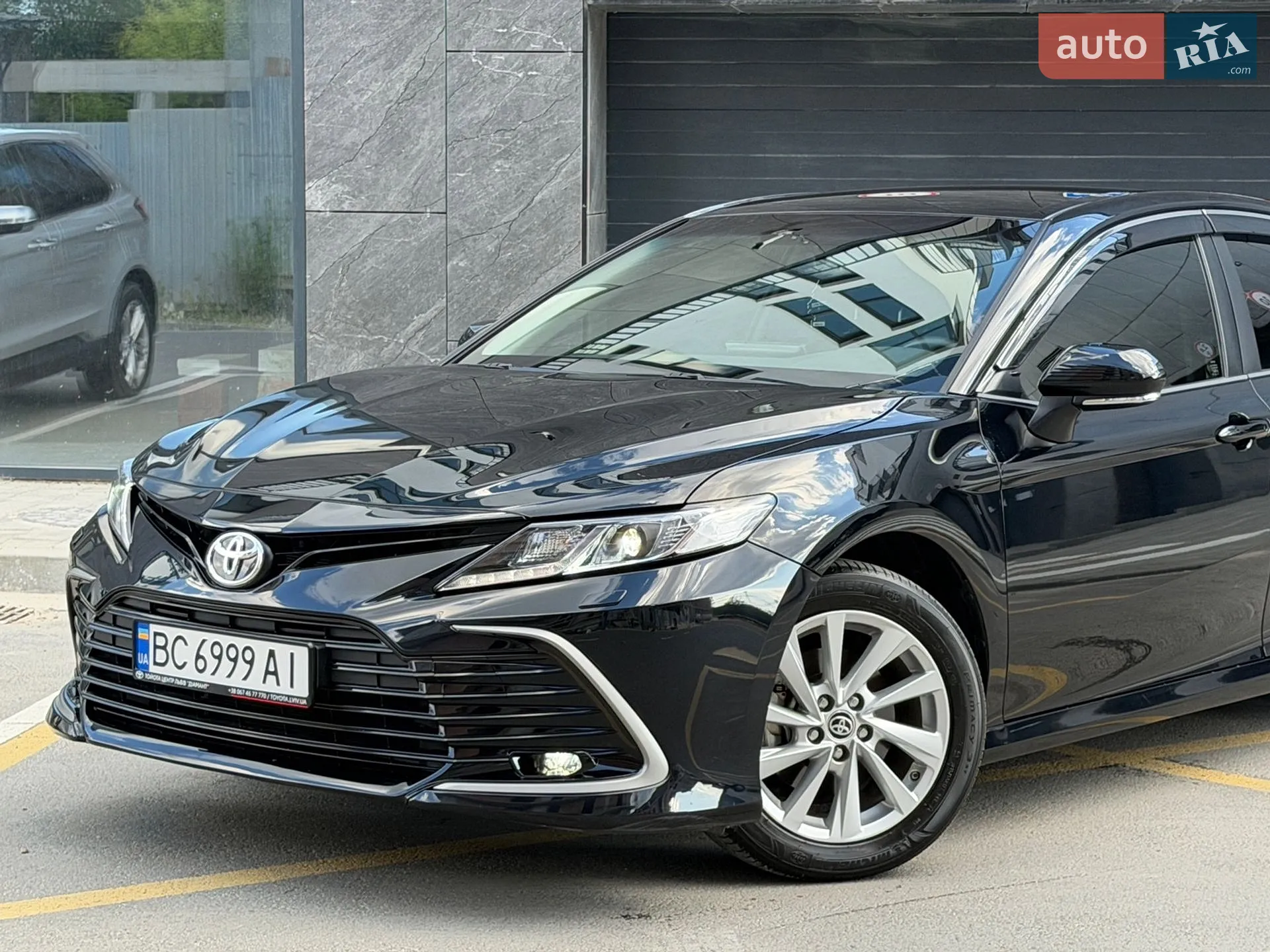 2023 Toyota Camry - мініатюра 17