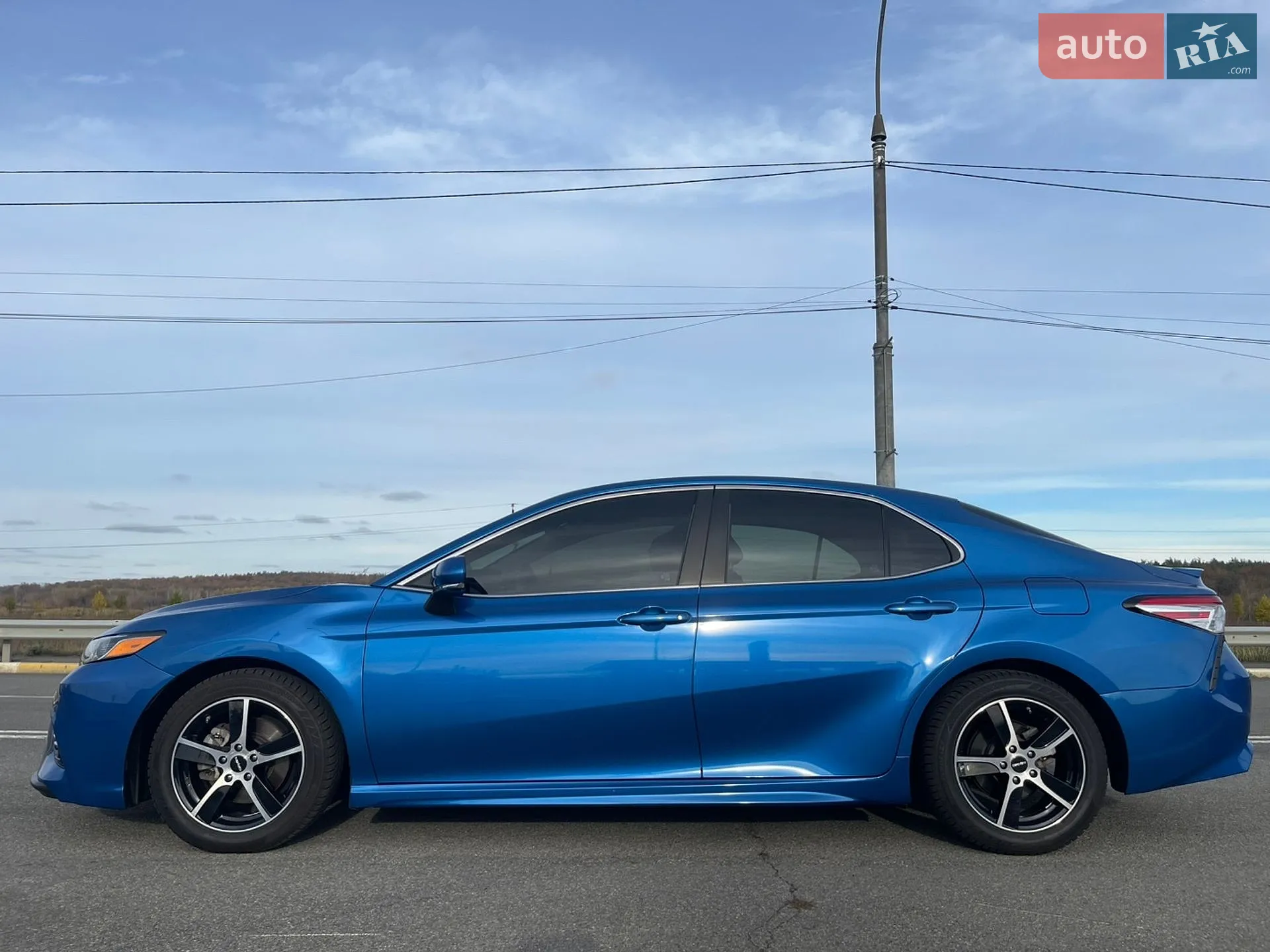 2019 Toyota Camry - мініатюра 10