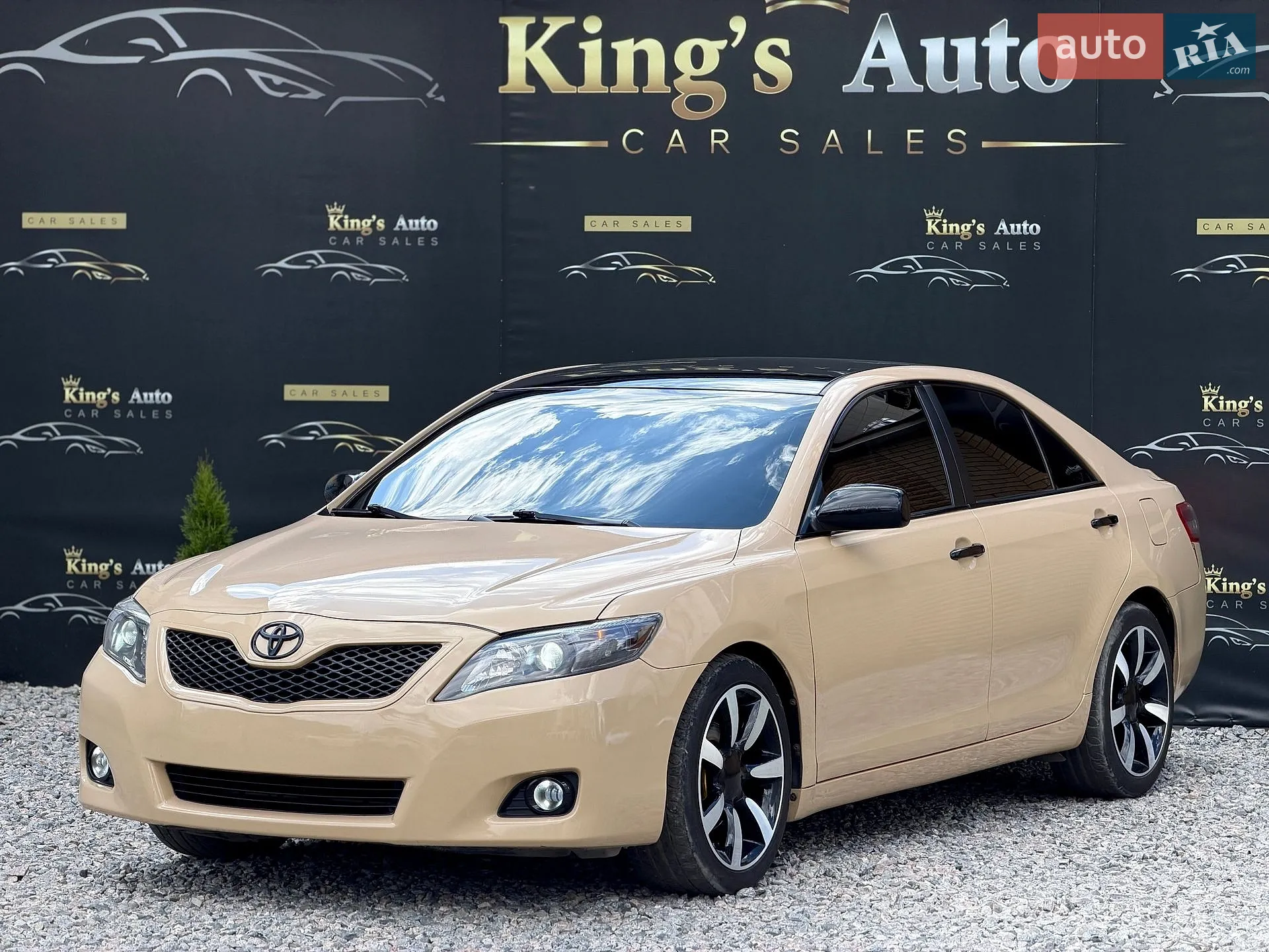 2010 Toyota Camry - мініатюра 3