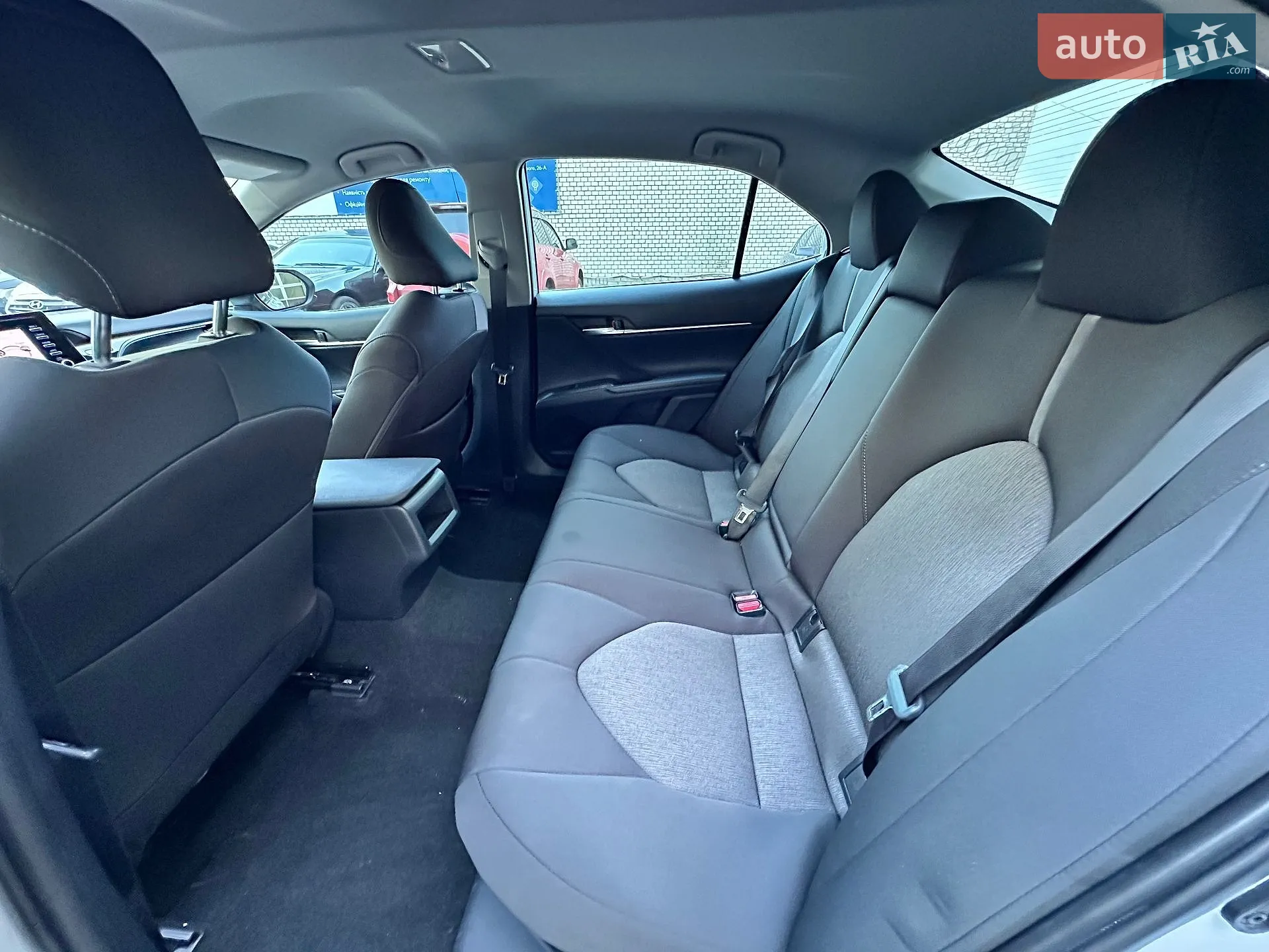 2023 Toyota Camry - мініатюра 30
