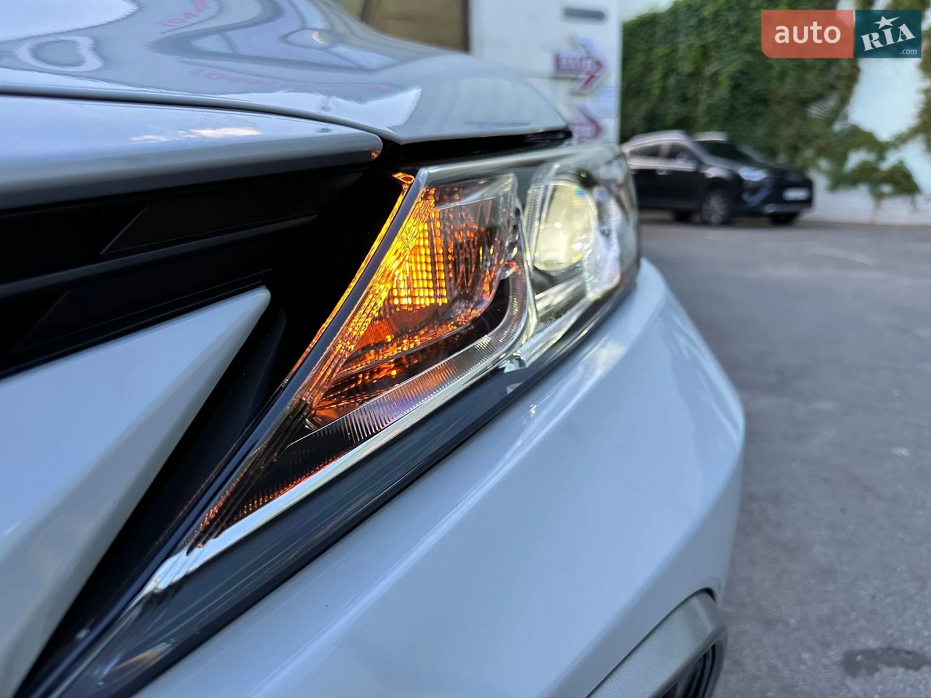 2023 Toyota Camry - мініатюра 3