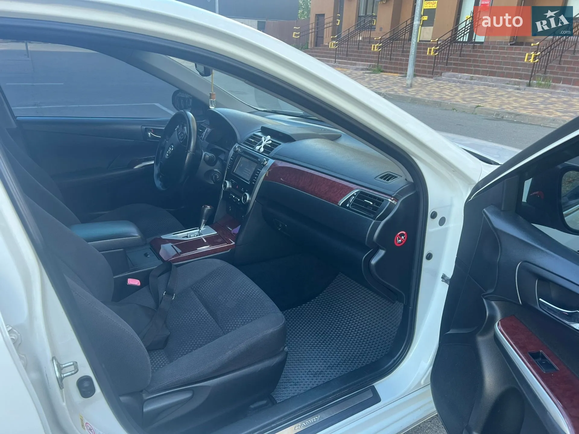 2011 Toyota Camry - мініатюра 13