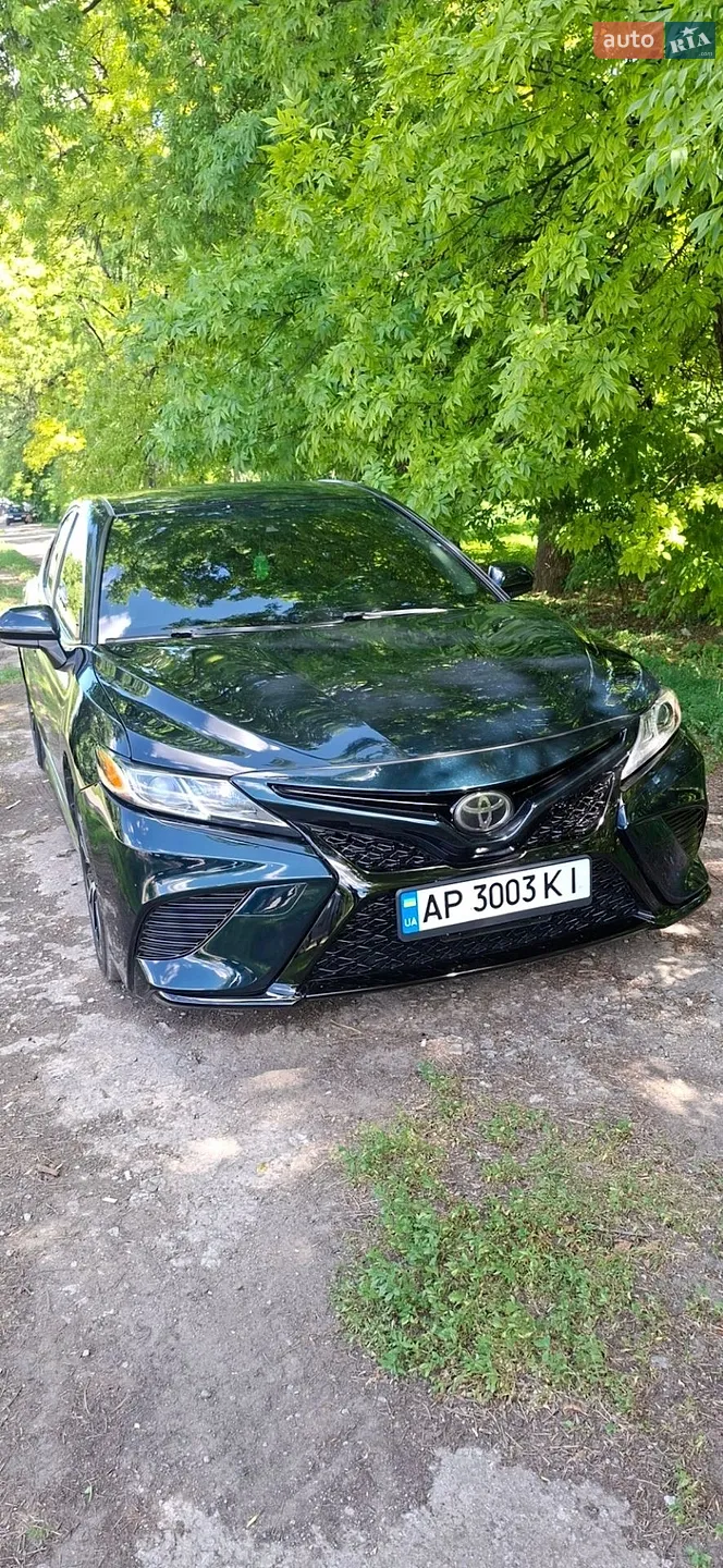 2017 Toyota Camry - мініатюра 2